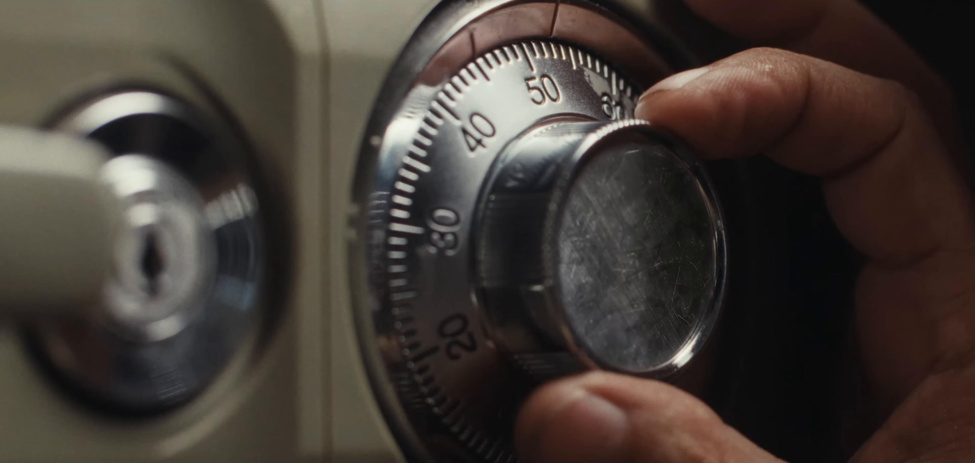 SUGARCAT (2025) —  shot,  lighting