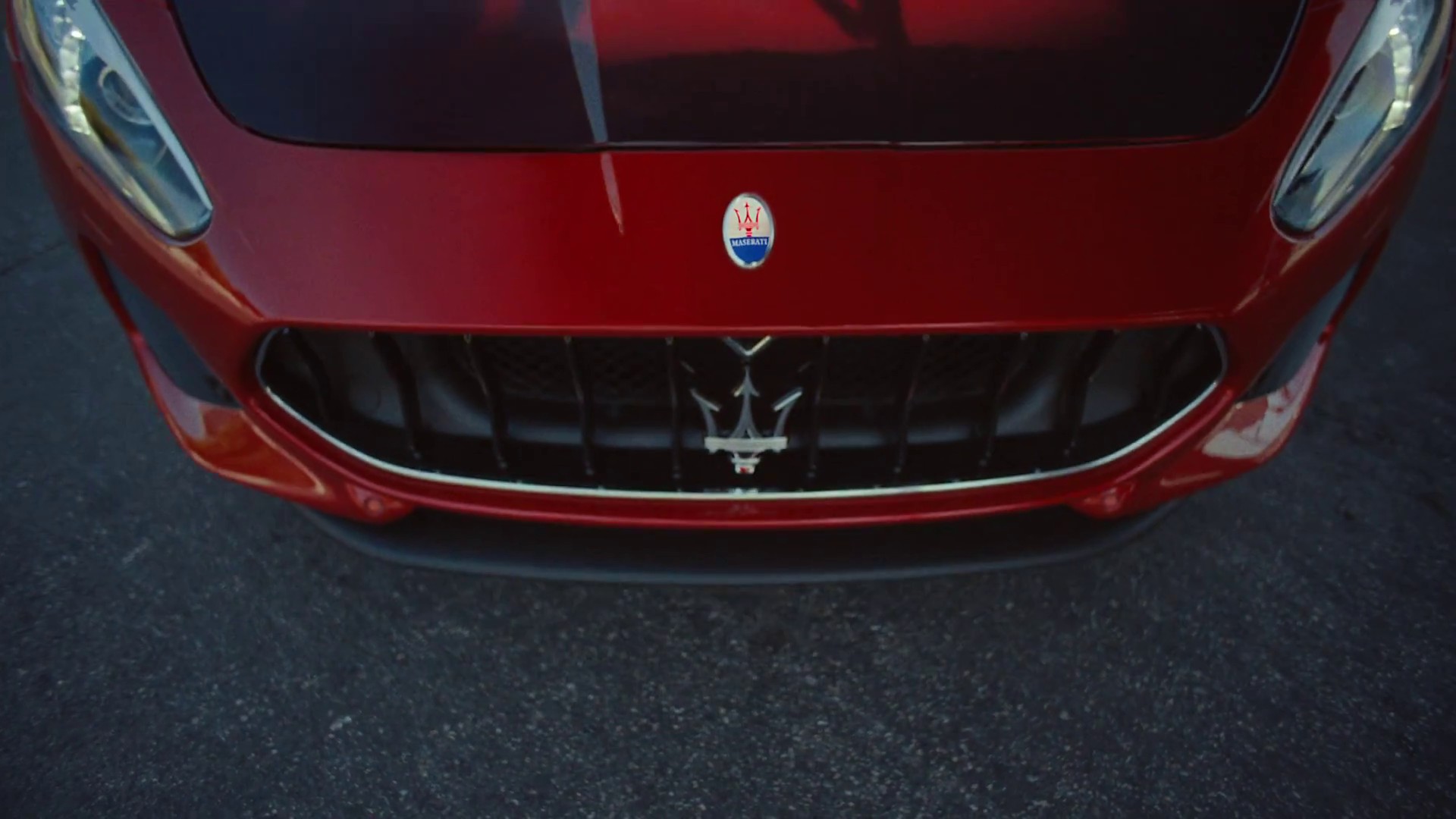 Old Town Road  (2019) —  shot,  lighting