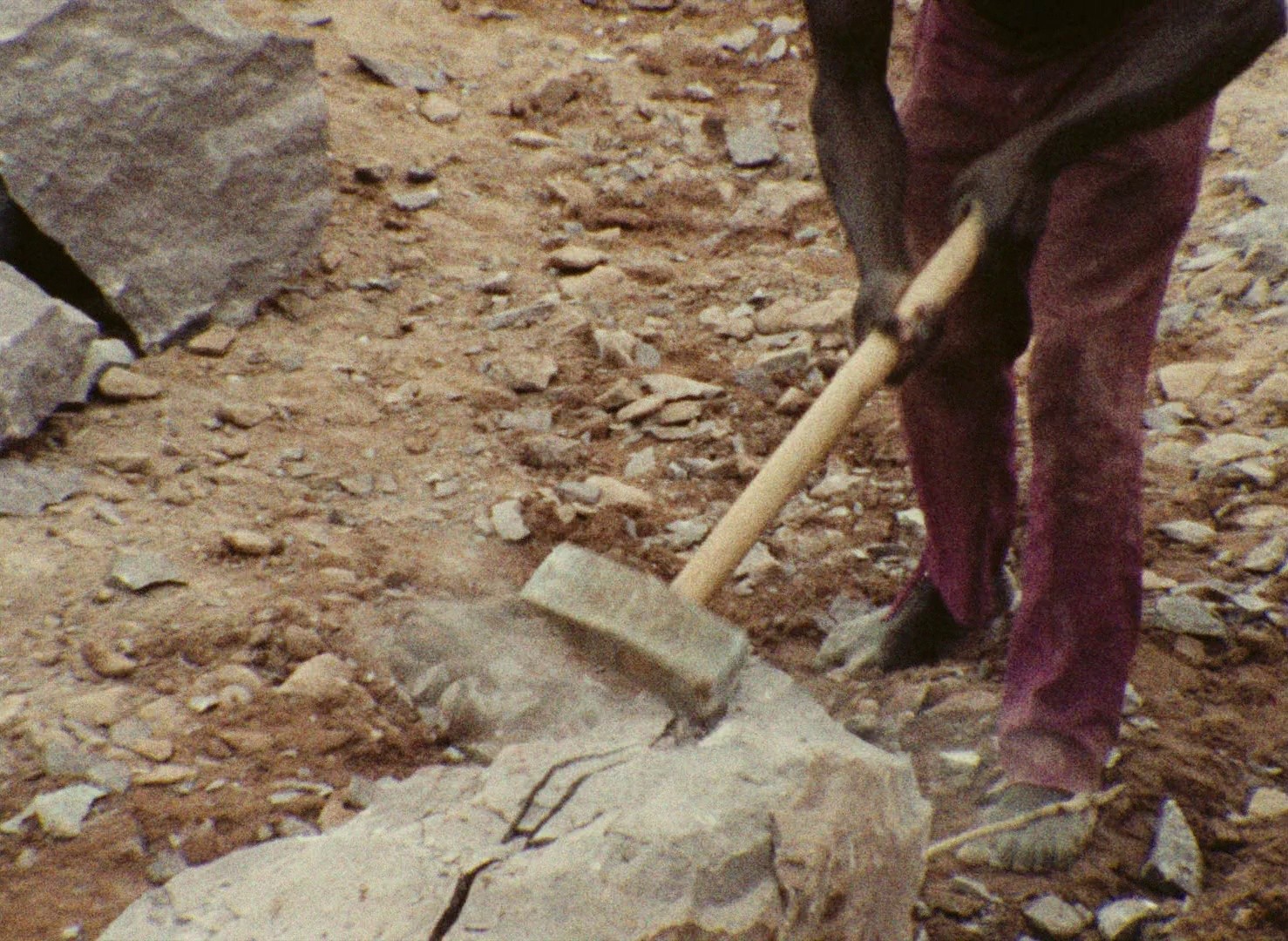 Sambizanga (1972) —  shot,  lighting