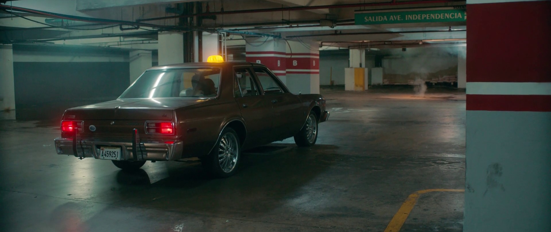 Prima Donna (2016) —  shot,  lighting