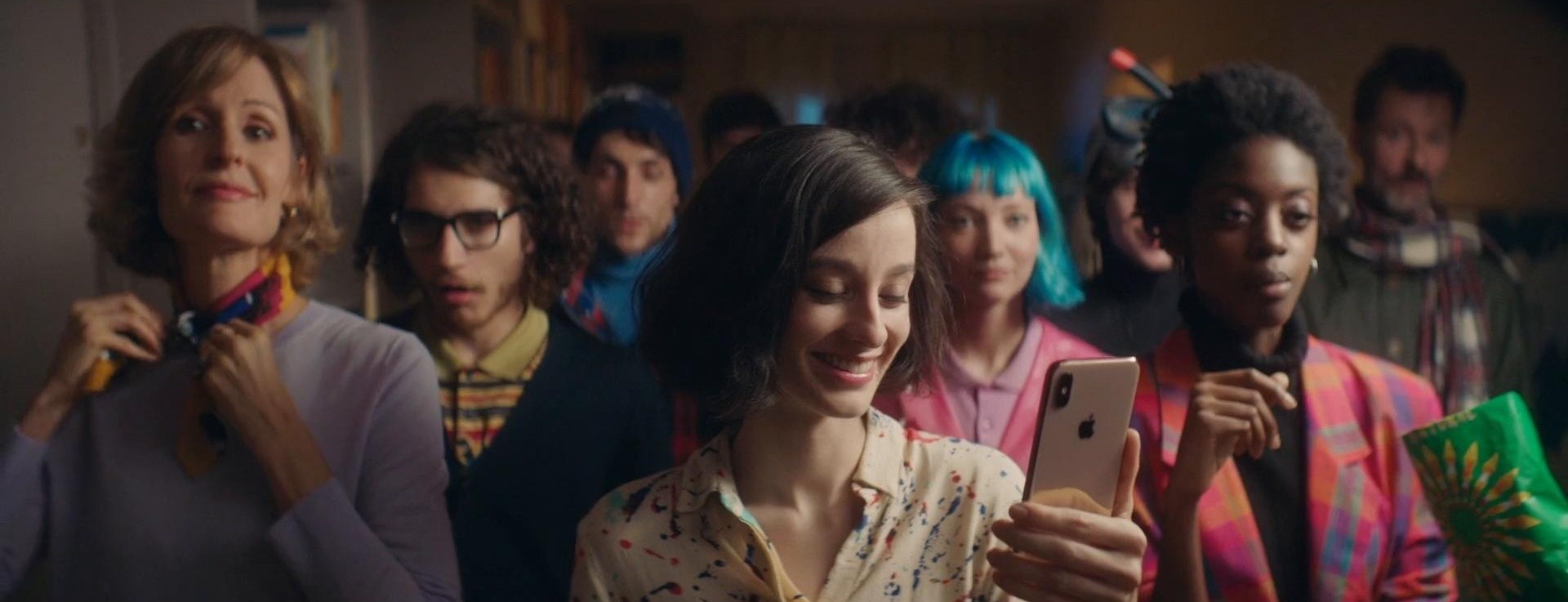 APPLE (2019) —  shot,  lighting