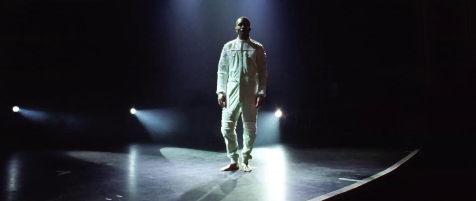 Nikes (2016) —  shot,  lighting