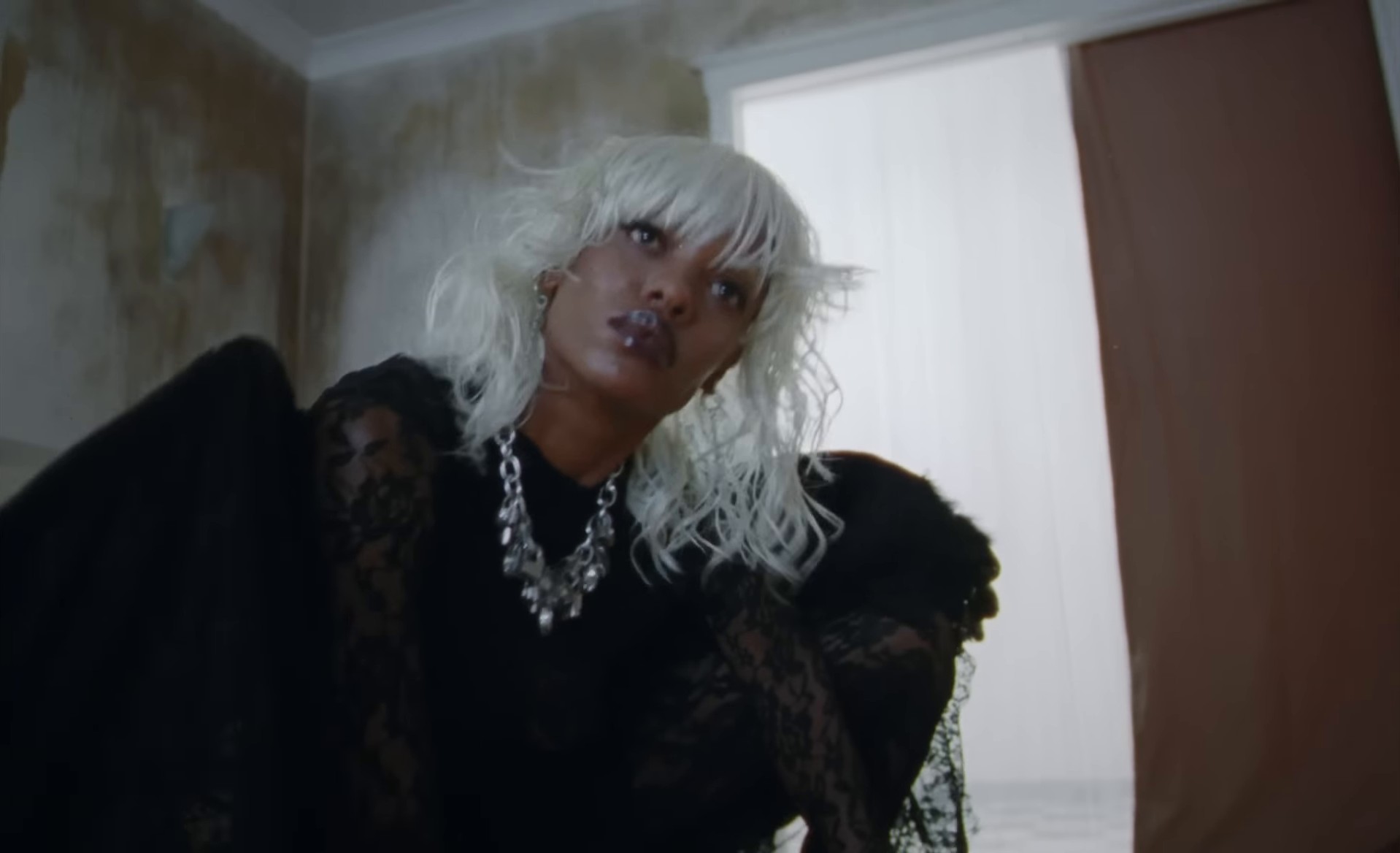 Hypnotic (2024) —  shot,  lighting