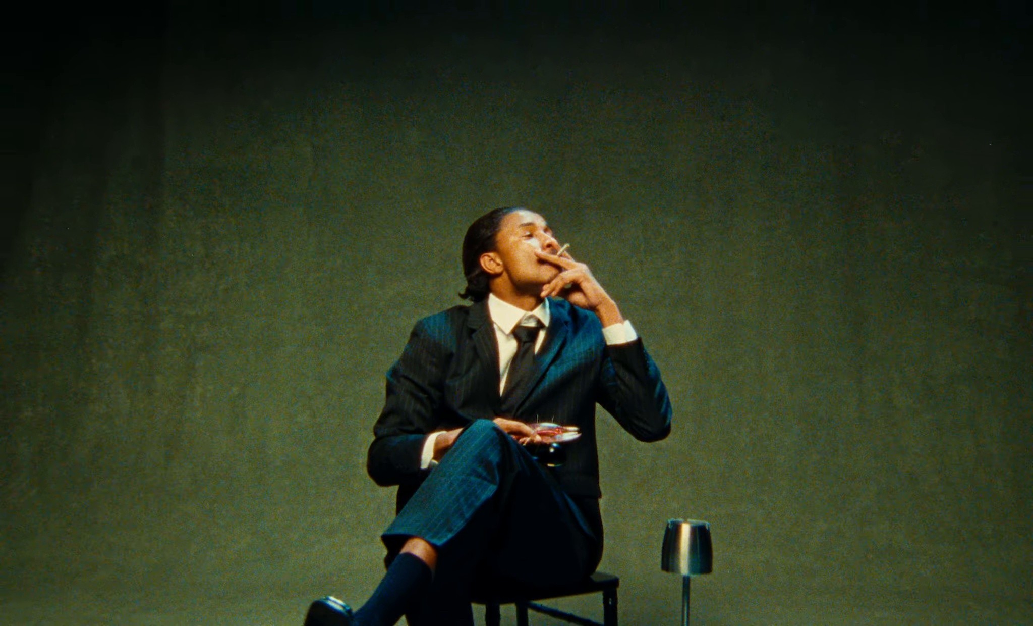 Hypnagogia (2025) —  shot,  lighting