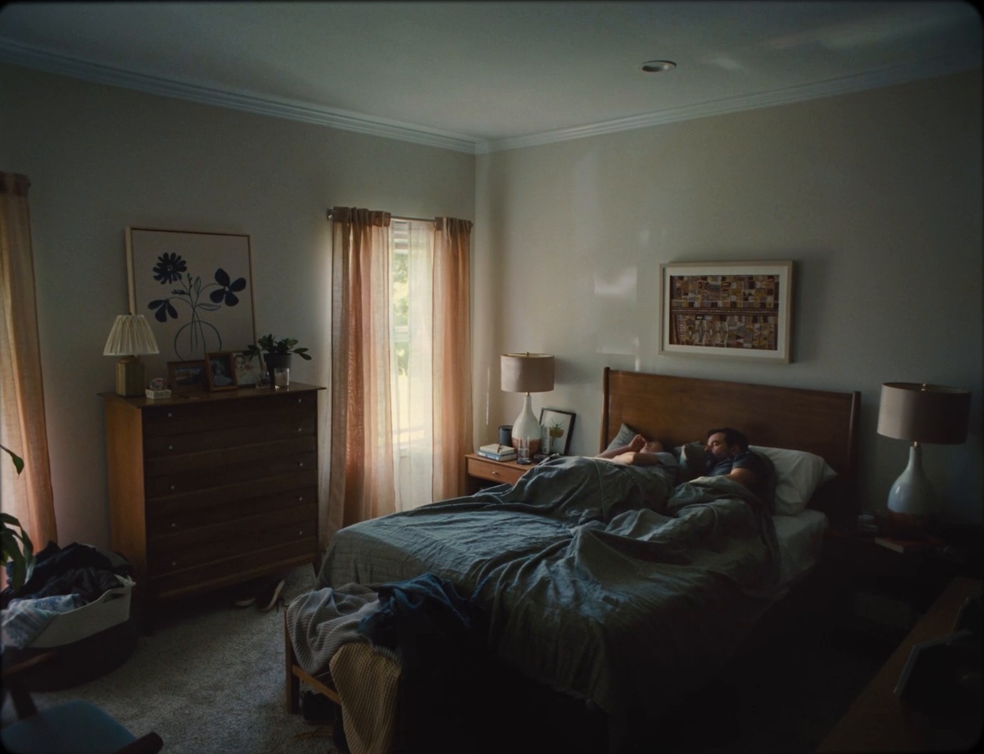 Clayton, "eBuilt" :60 (2024) —  shot,  lighting