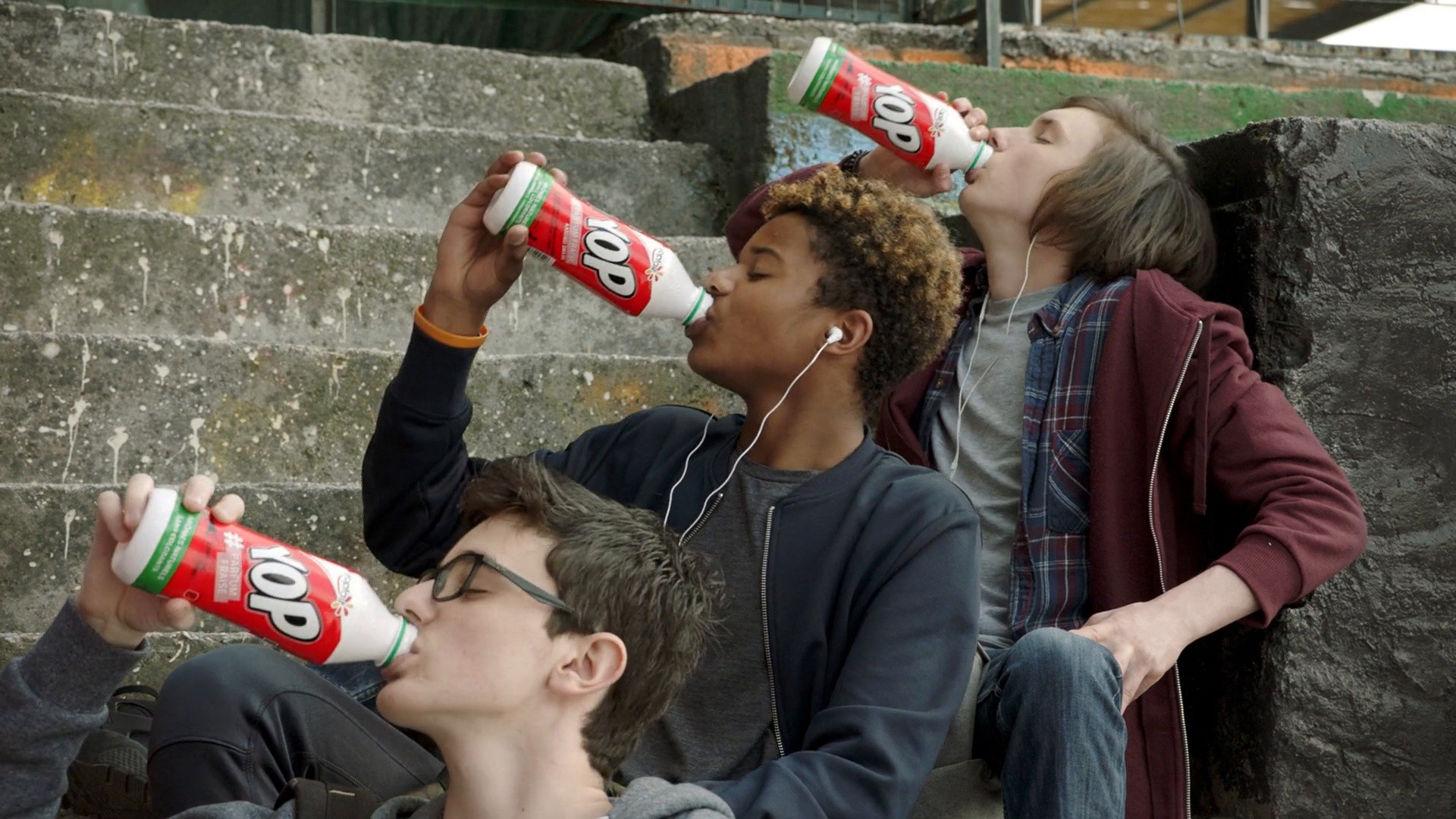 Yoplait Yop "Grande Cause" (2017) —  shot,  lighting