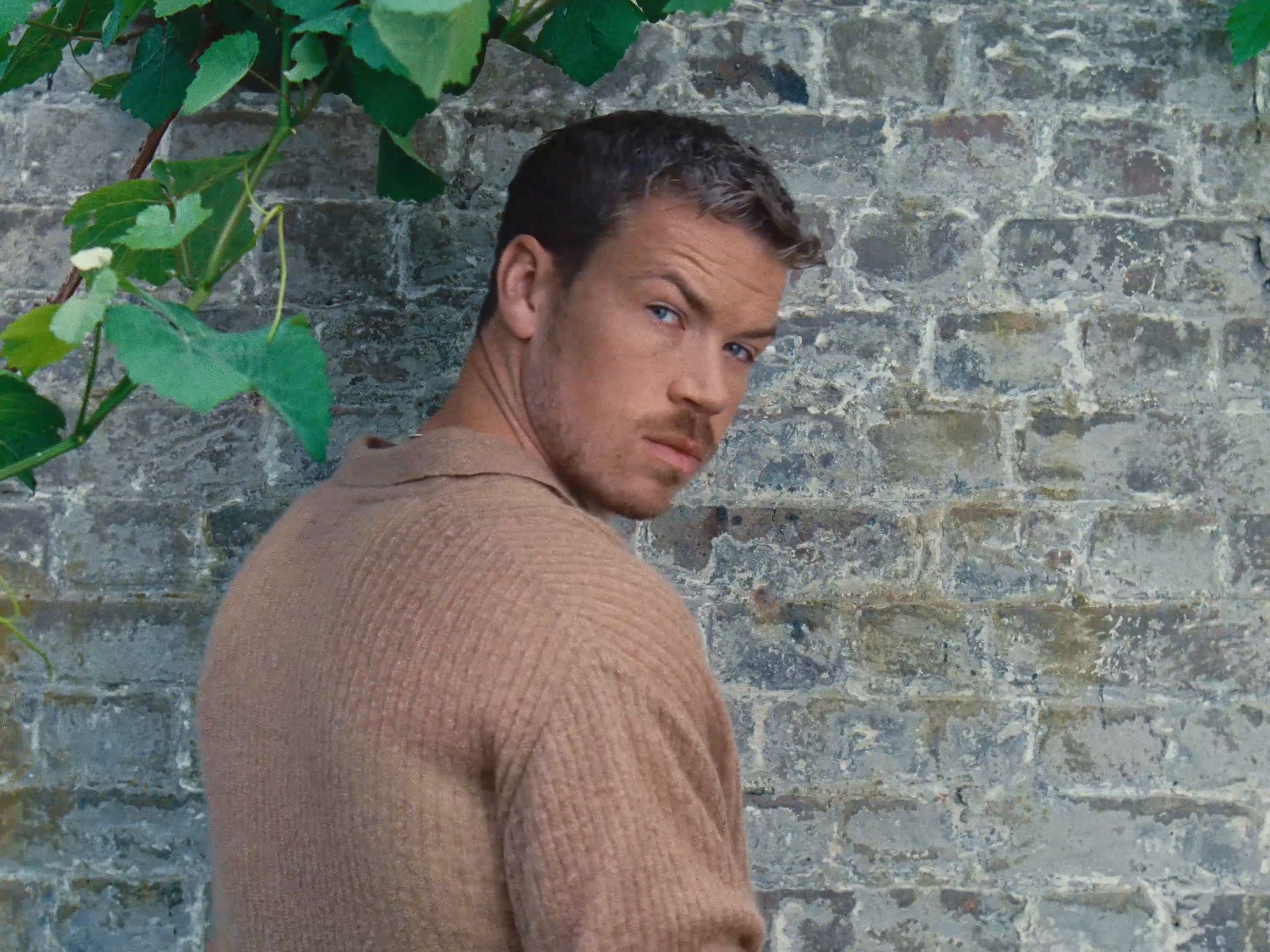 ALL OVER ME (2025) —  shot,  lighting