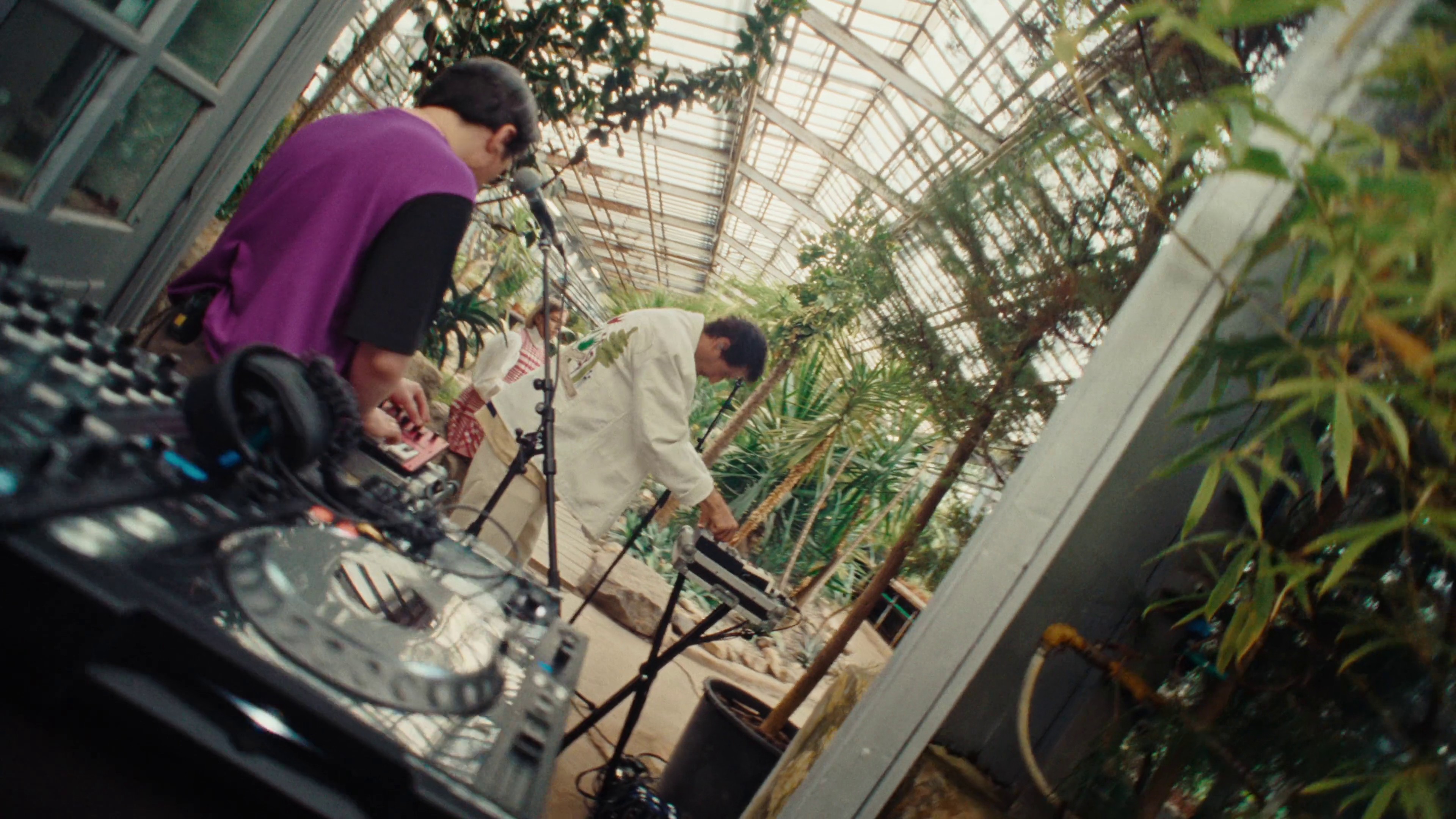 Live at Conservatory (2022) —  shot,  lighting