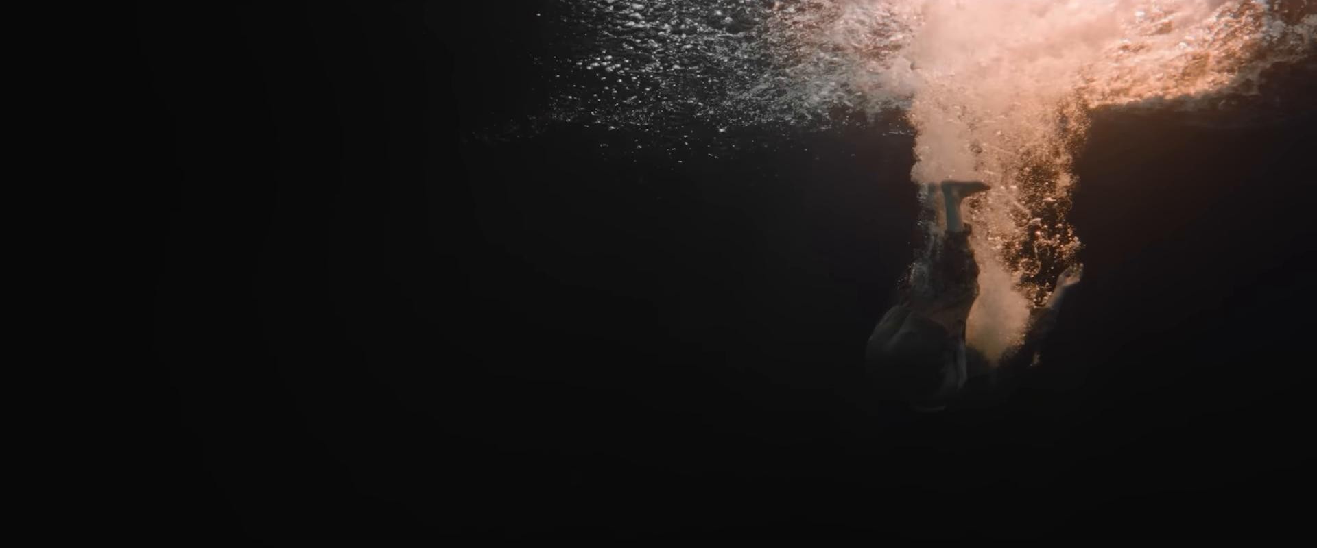 ton ventre (2025) —  shot,  lighting