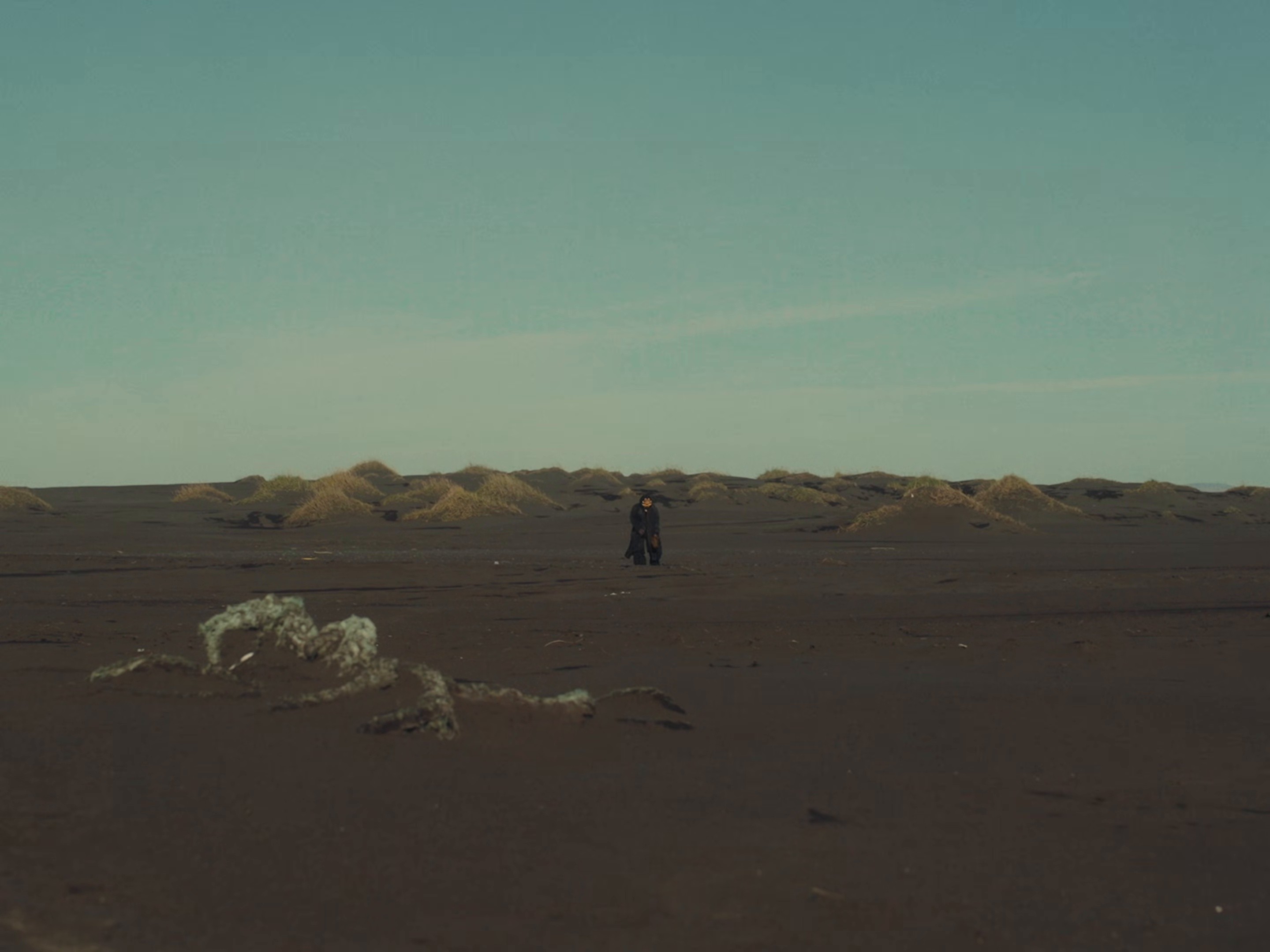 DEAD MEN TELL NO TALES (2025) —  shot,  lighting