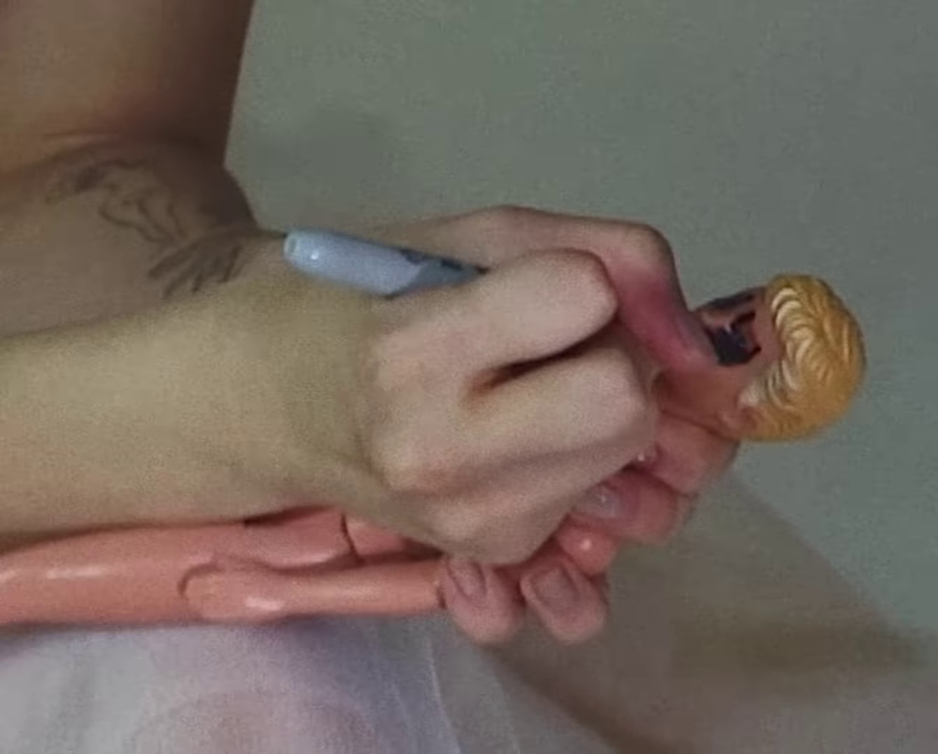 Boyfriends (2023) —  shot,  lighting