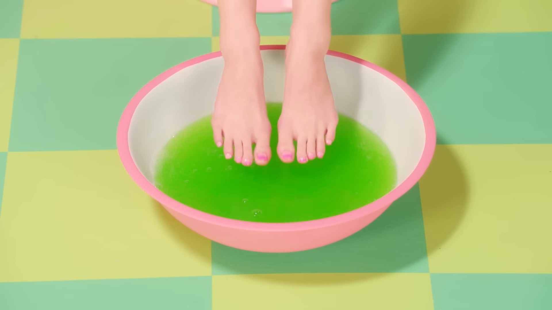 Los Ageless (2017) —  shot,  lighting