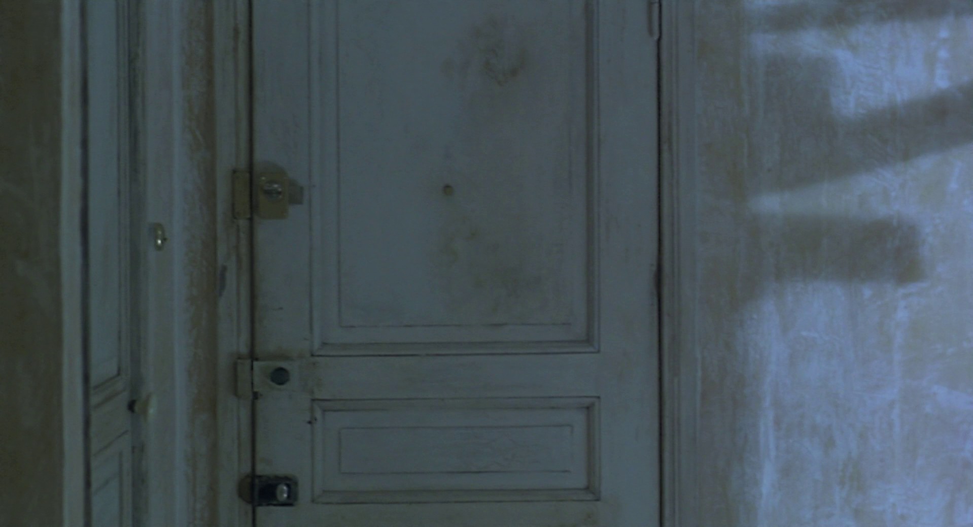 A Couch in New York (1996) —  shot,  lighting