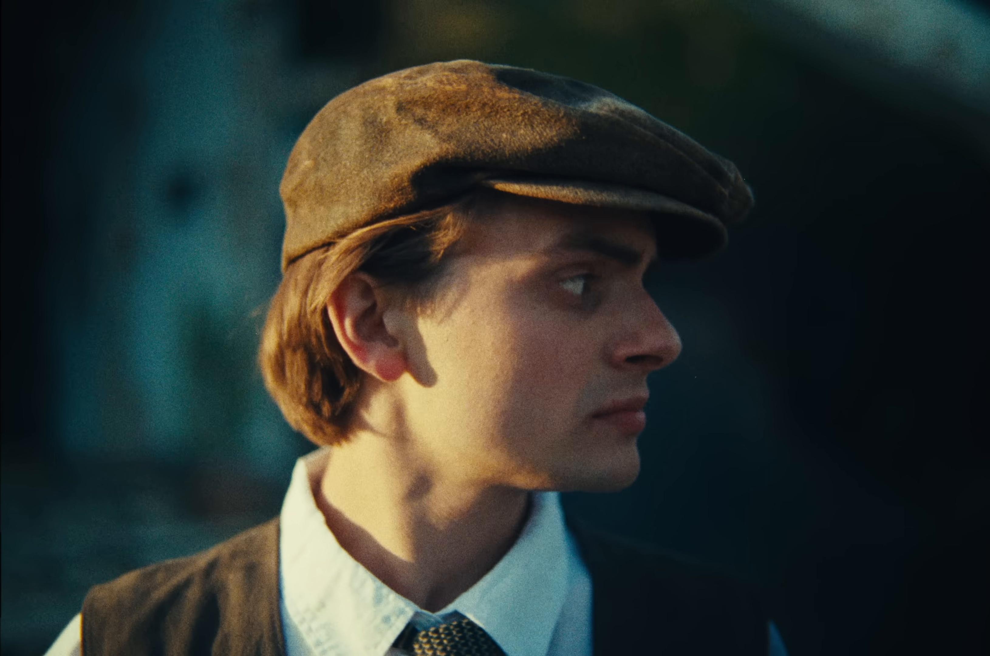 Dumb Sh*t (2025) —  shot,  lighting