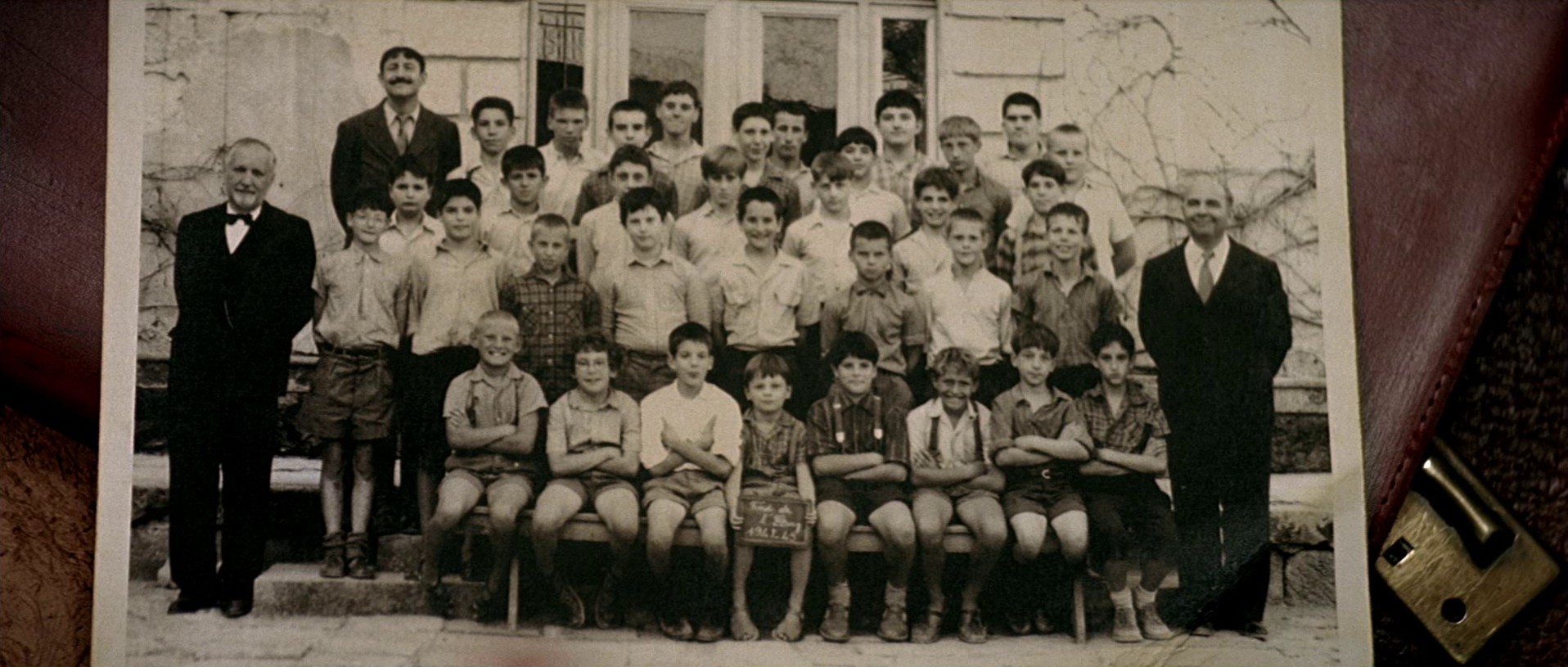 The Chorus (2004) —  shot,  lighting