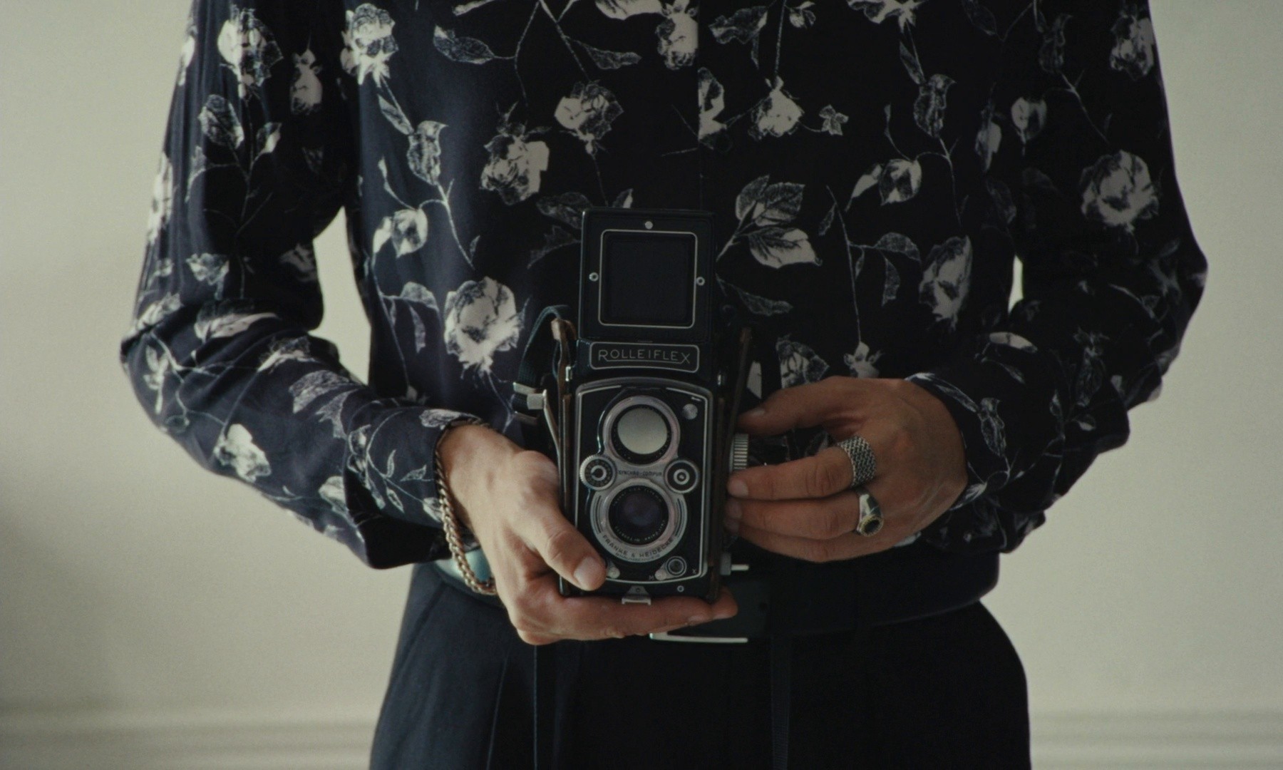 To Live, to Die, to Live Again (2024) —  shot,  lighting