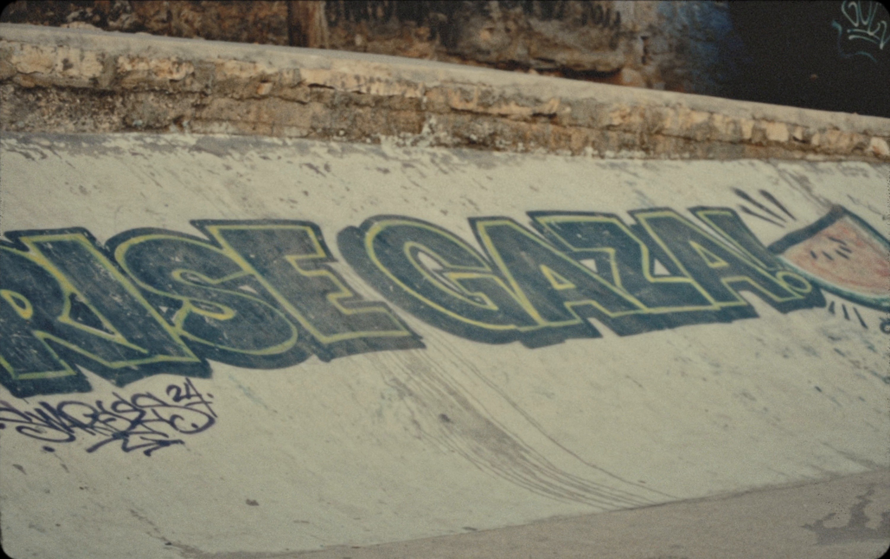 KOLLO LENA (2025) —  shot,  lighting