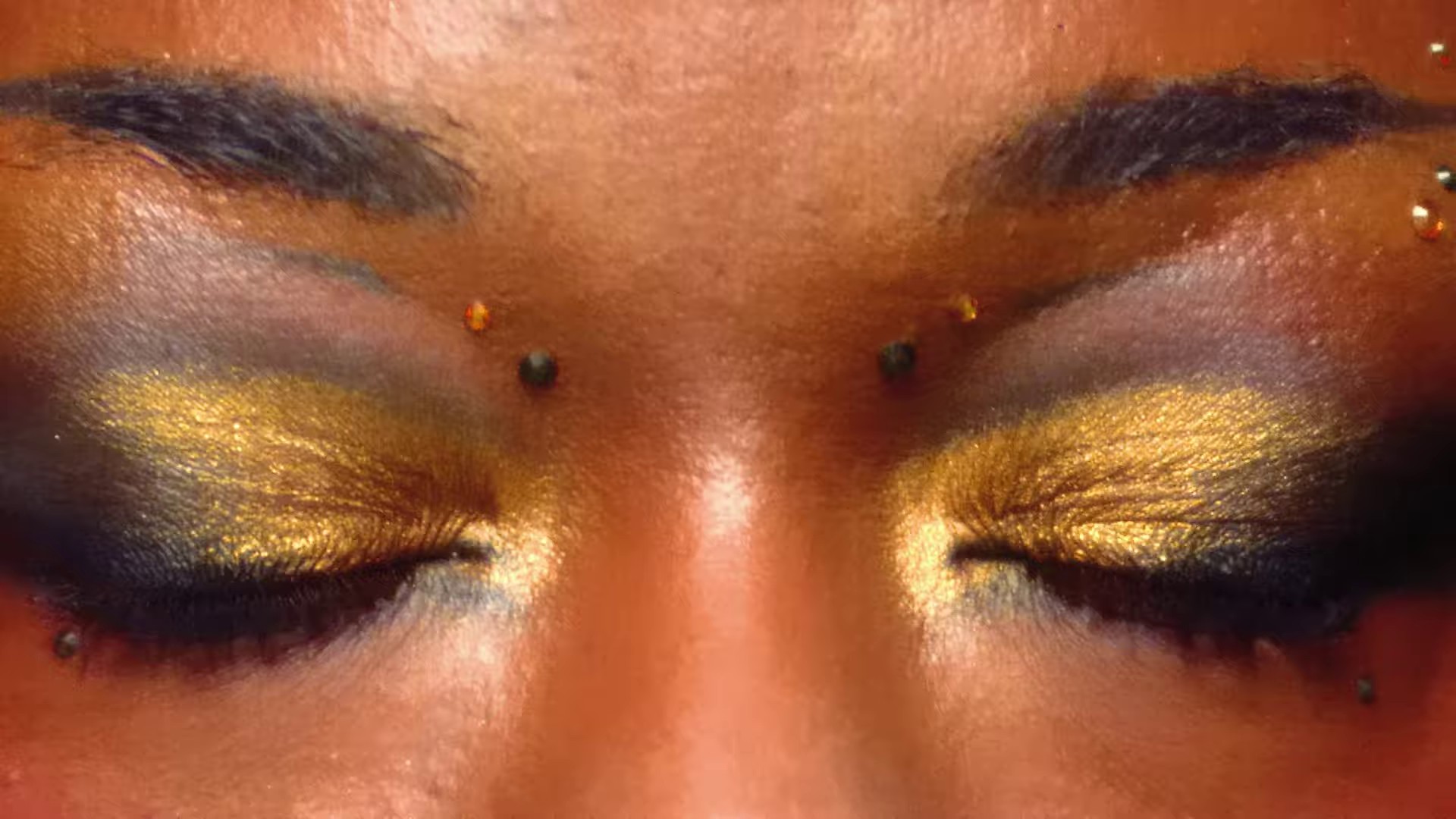 NBPQ (Topless) (2023) —  shot,  lighting