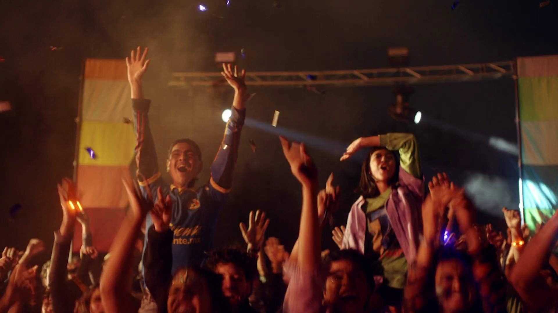 CORONA | La Pasión Manda | Yupi Segura (2023) —  shot,  lighting