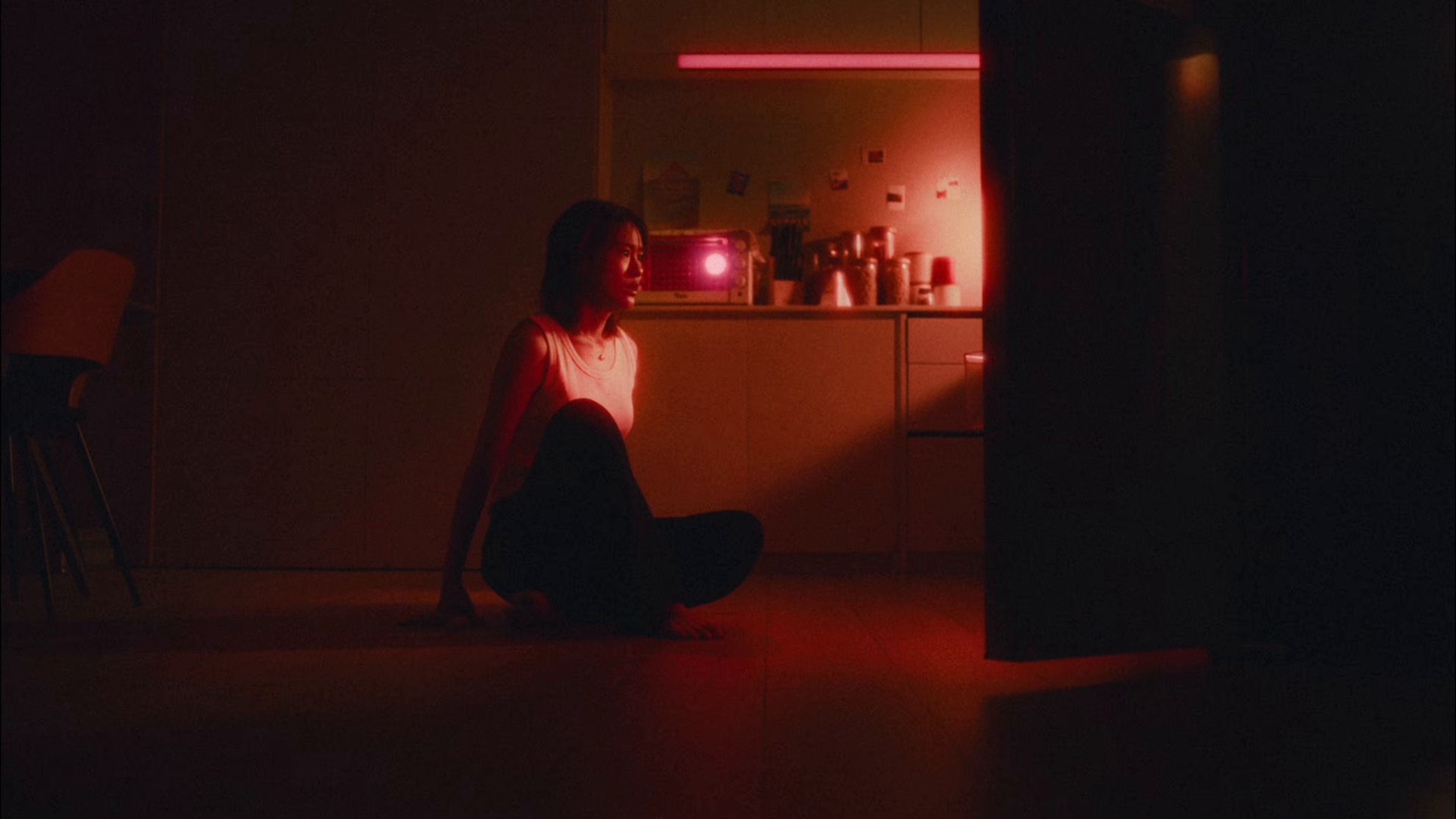 PALMY (2025) —  shot,  lighting