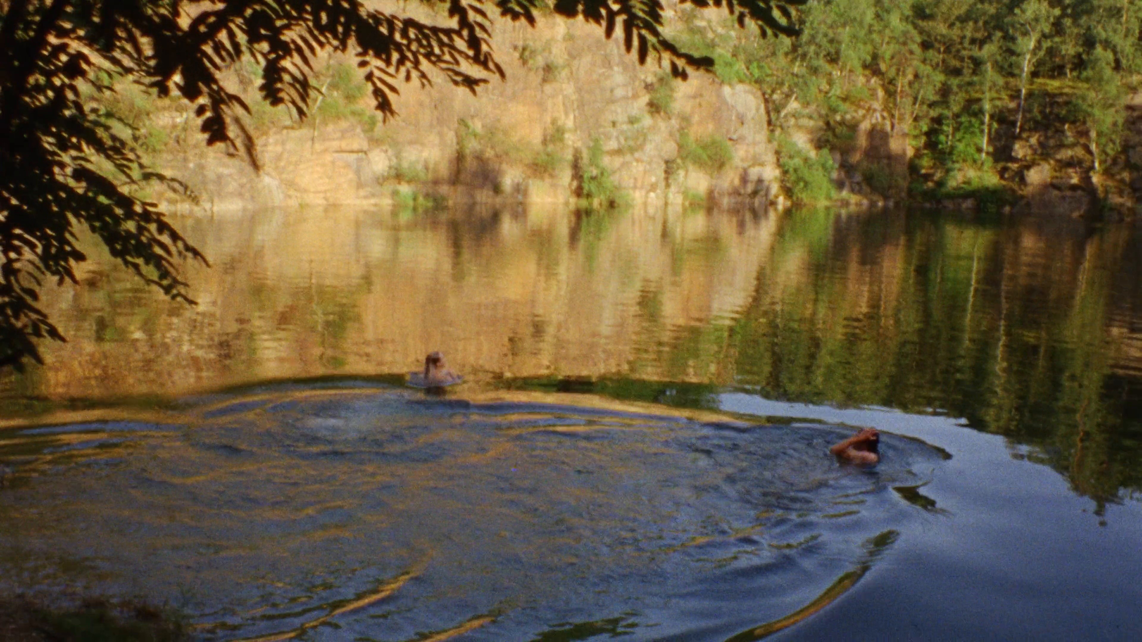 Naturalnie (2024) —  shot,  lighting