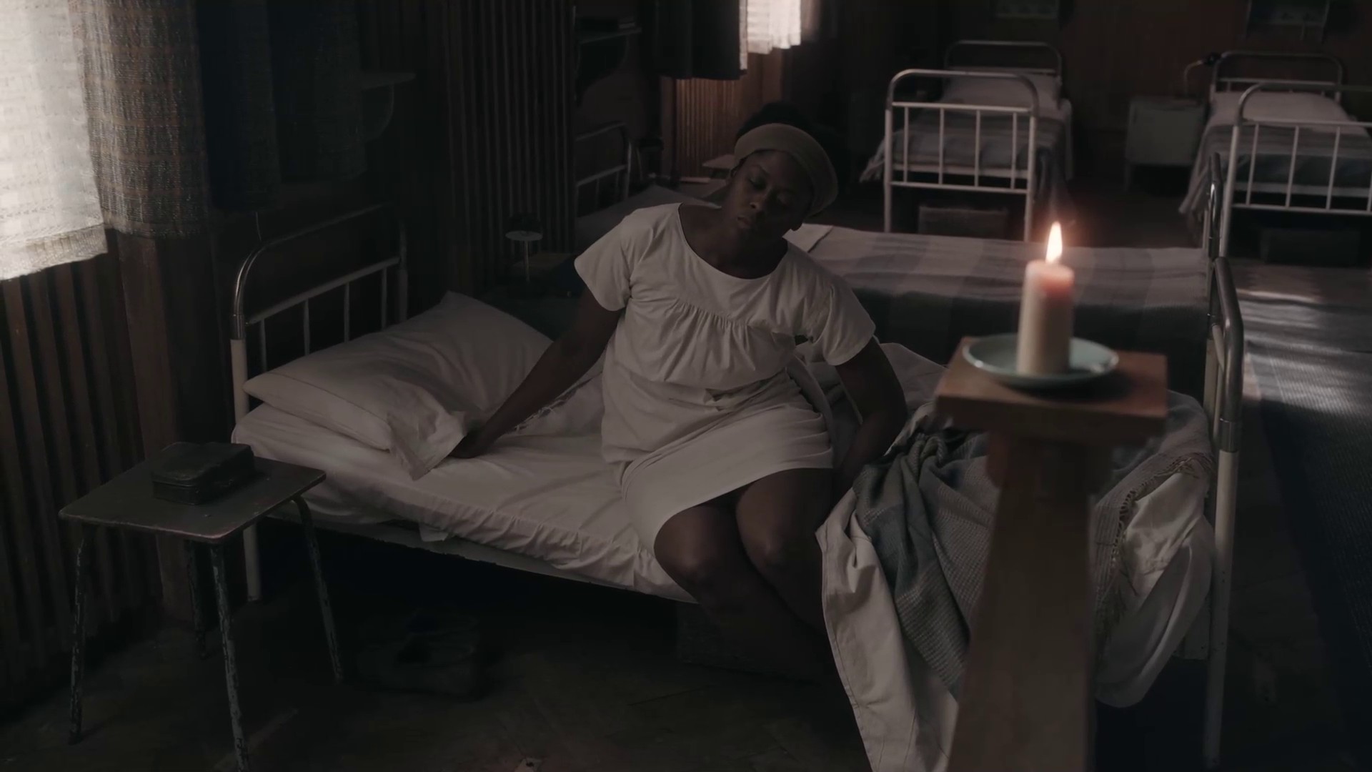 Exchanges (2020) —  shot,  lighting