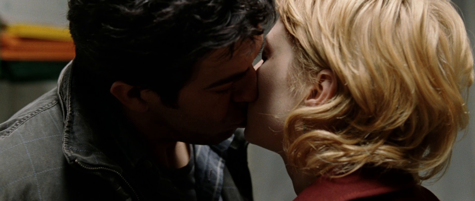 Come Undone (2010) —  shot,  lighting