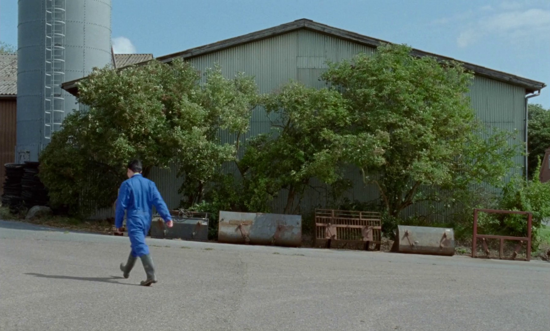 The Quiet Migration (2023) —  shot,  lighting