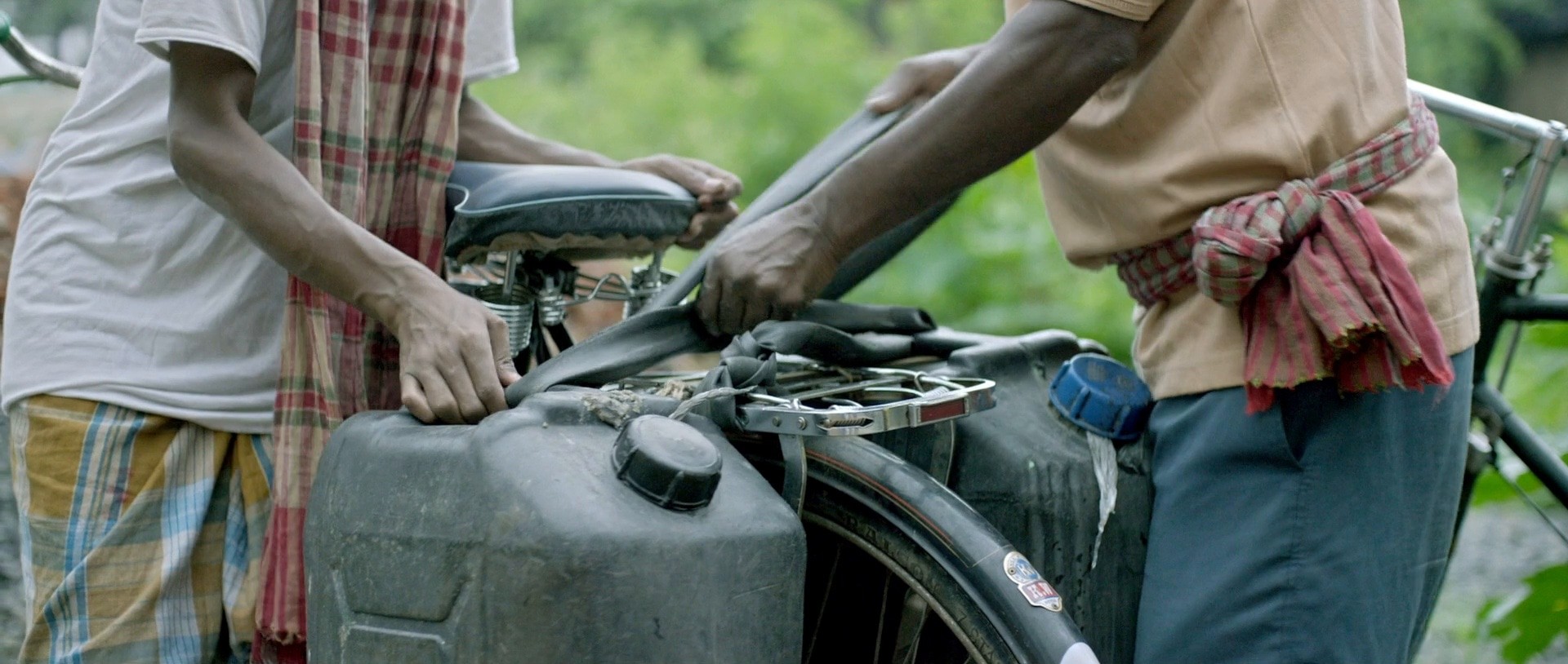 Cholai (2016) —  shot,  lighting