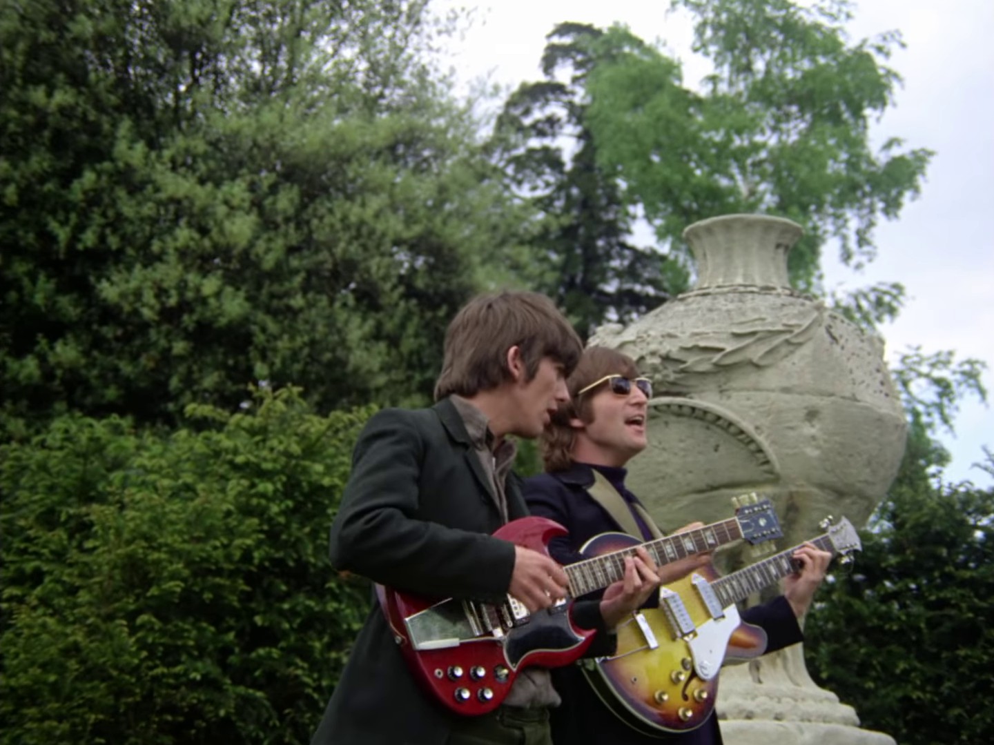 Paperback Writer (1966) —  shot,  lighting