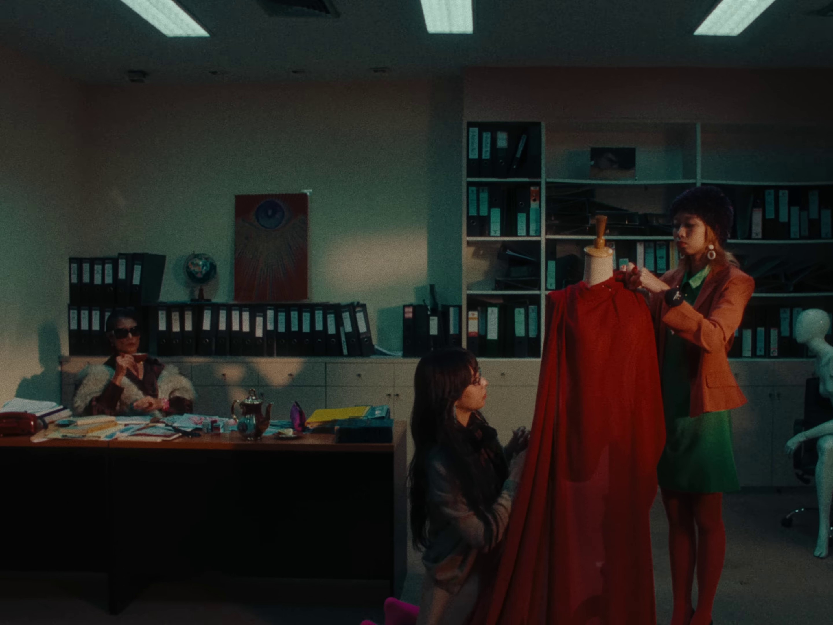 Catwalk (2023) —  shot,  lighting