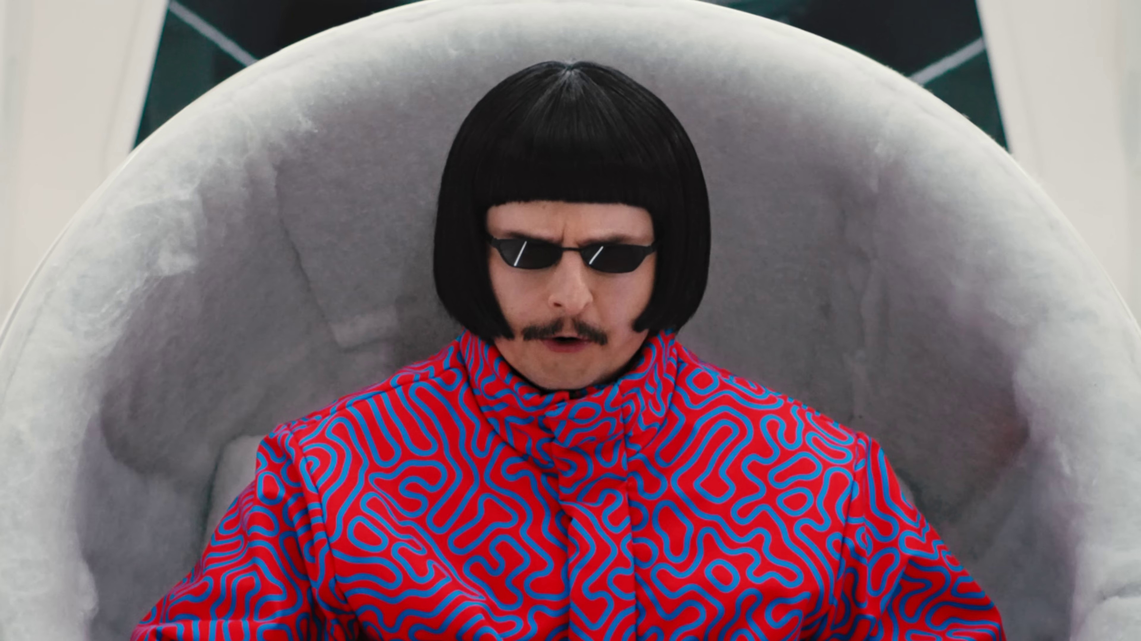 Bounce  (2023) —  shot,  lighting