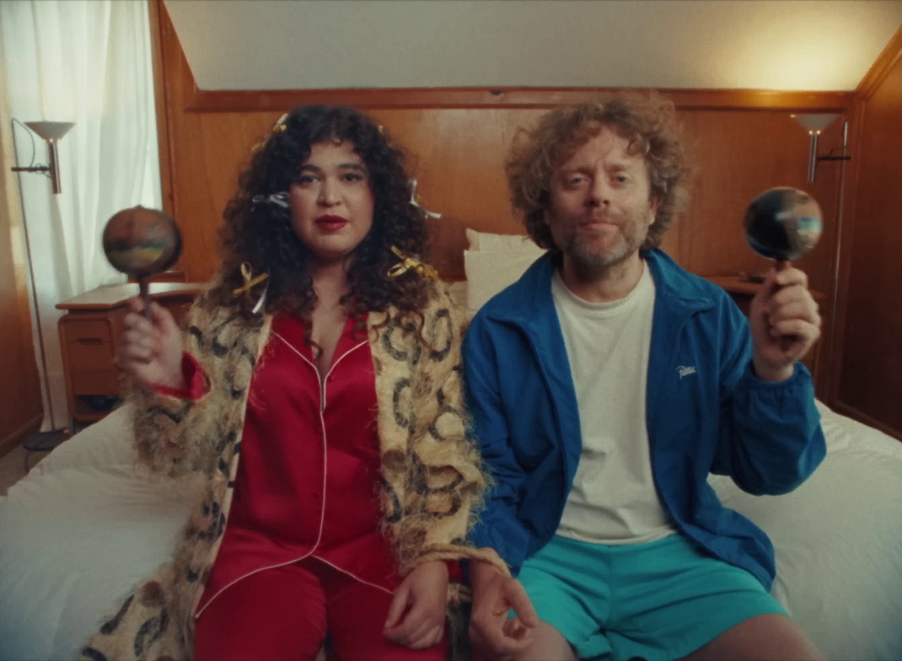 Pyjamas (2023) —  shot,  lighting