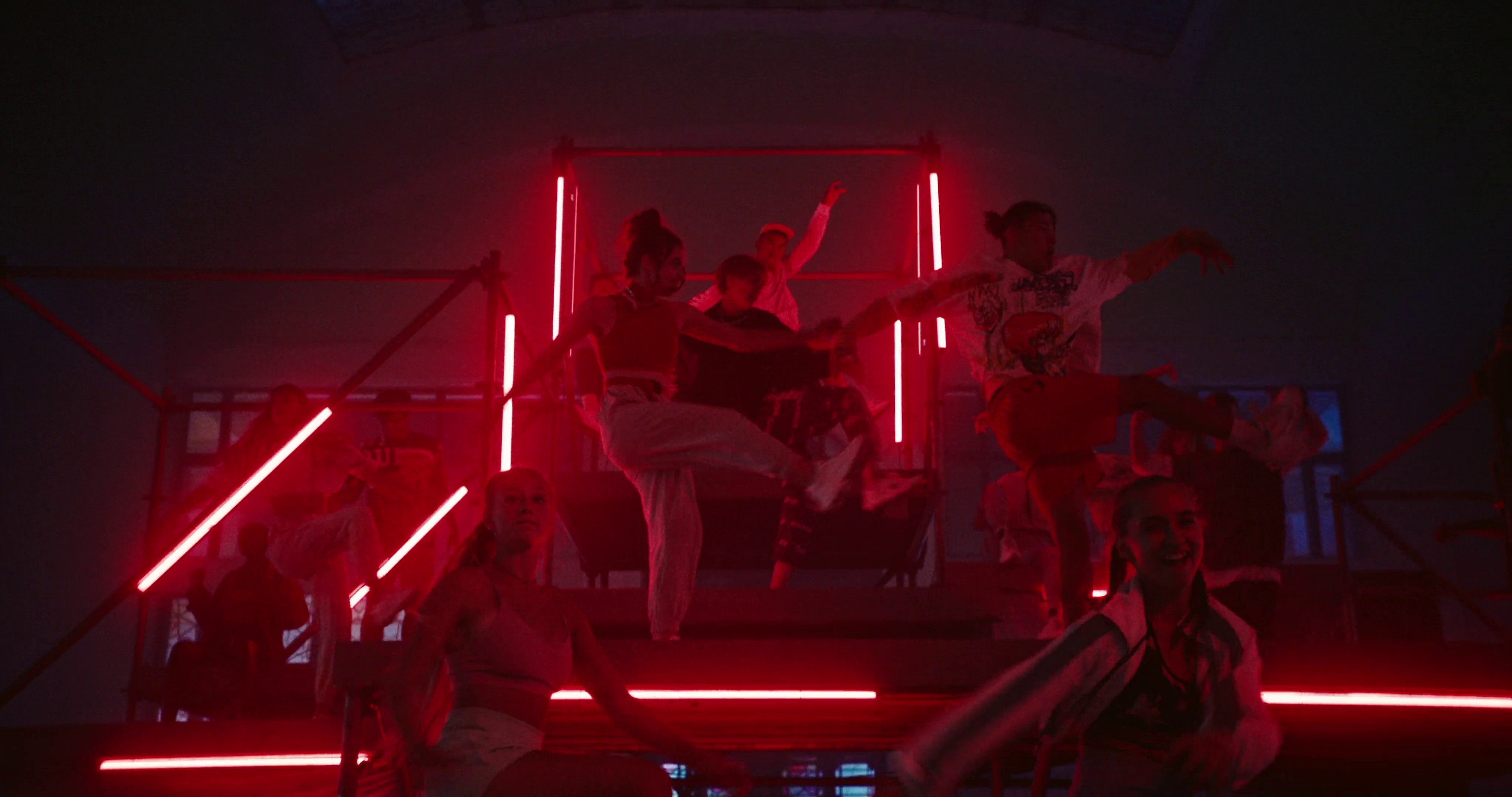 Astronomia (2020) —  shot,  lighting