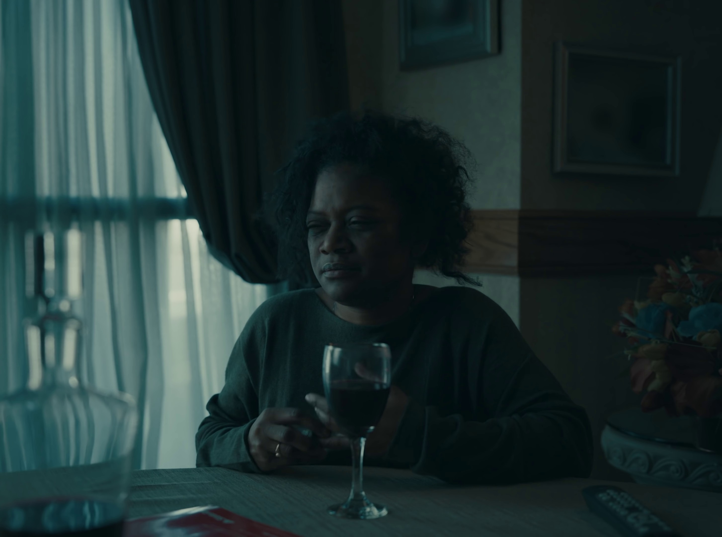 A lot  (2019) —  shot,  lighting