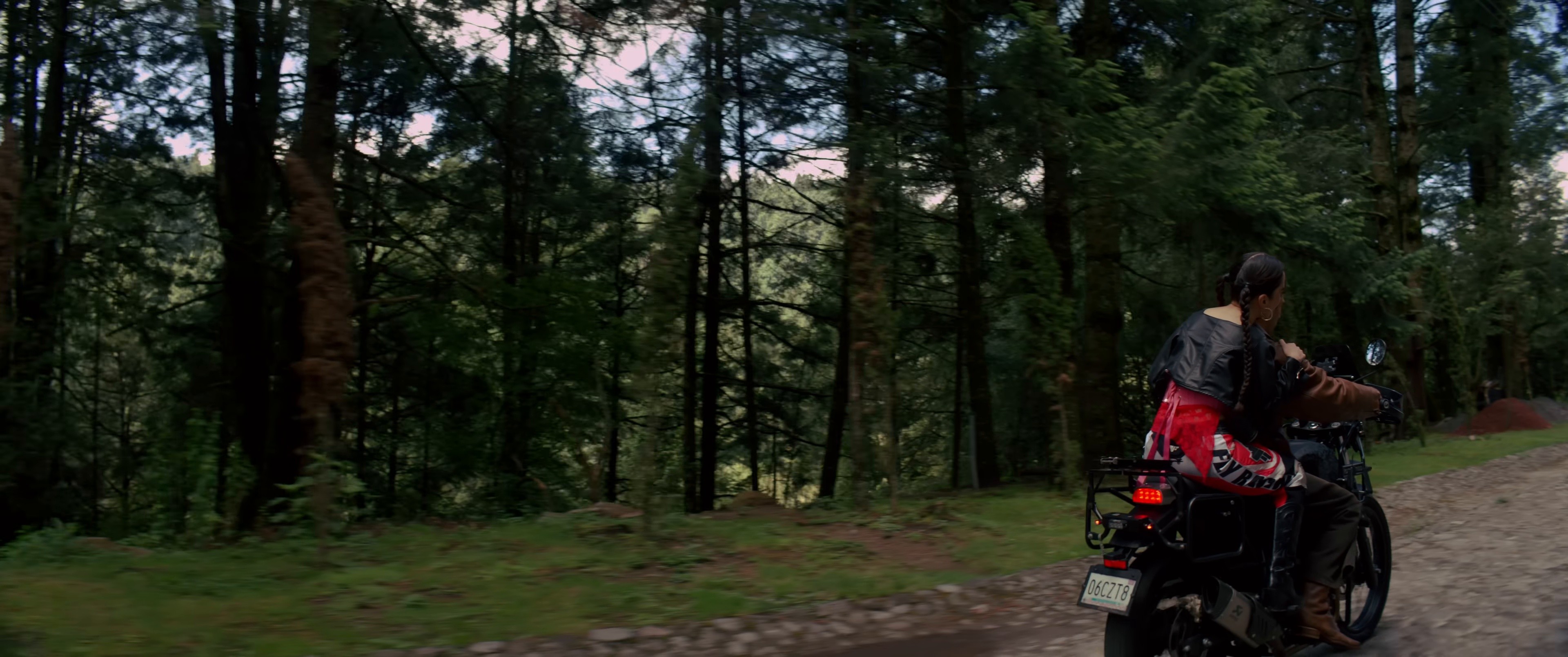 UNA LOKURA (2024) —  shot,  lighting