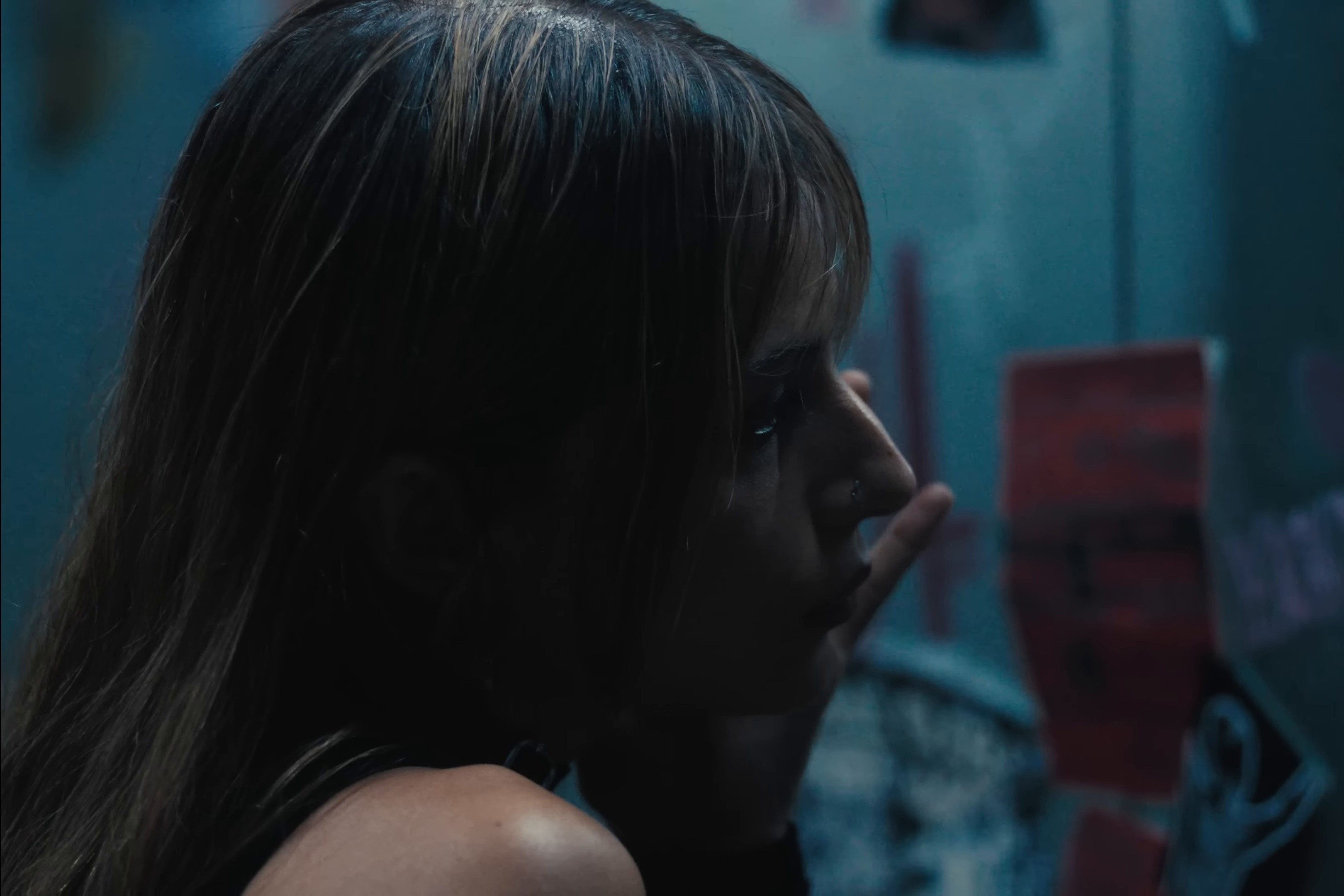 Honestamente (2025) —  shot,  lighting