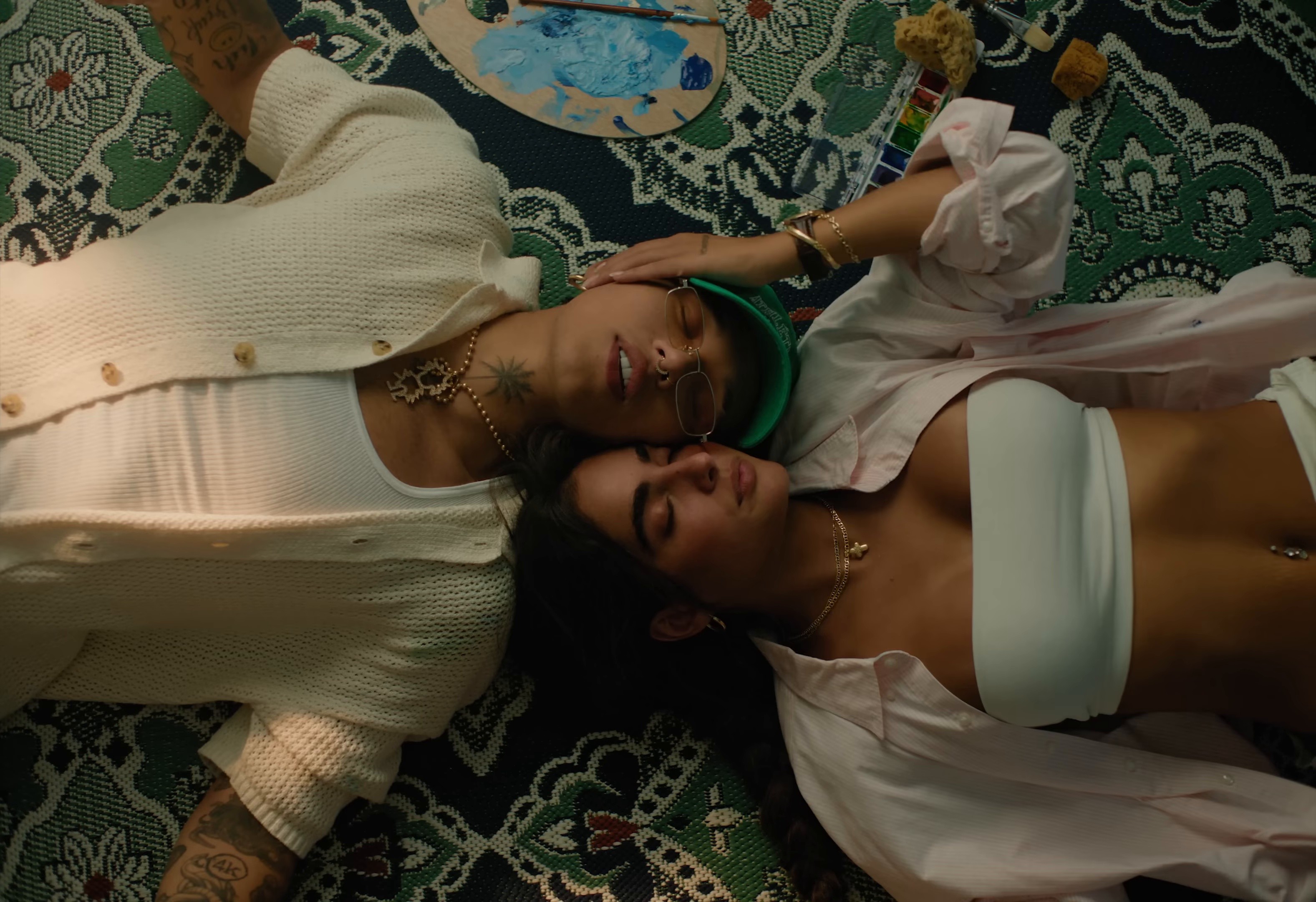 Mi Refe (2024) —  shot,  lighting