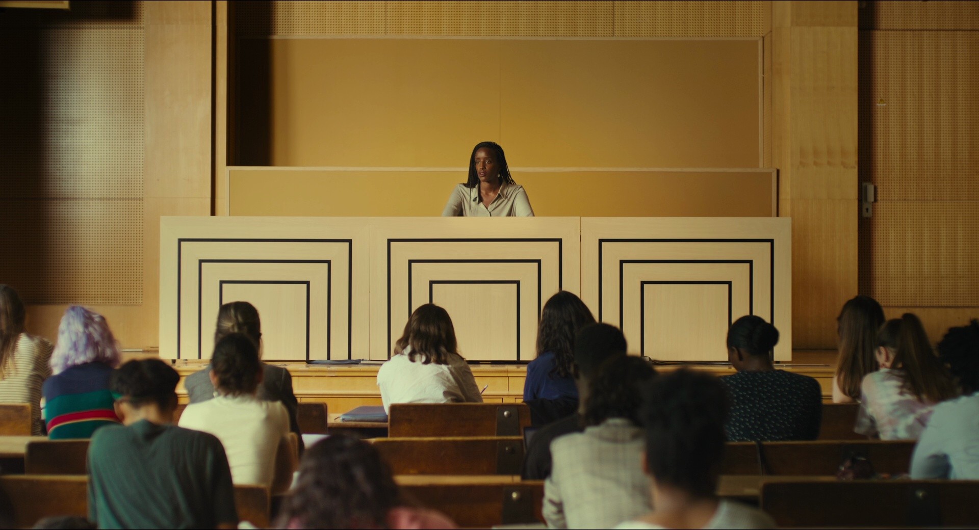 Saint Omer (2023) —  shot,  lighting