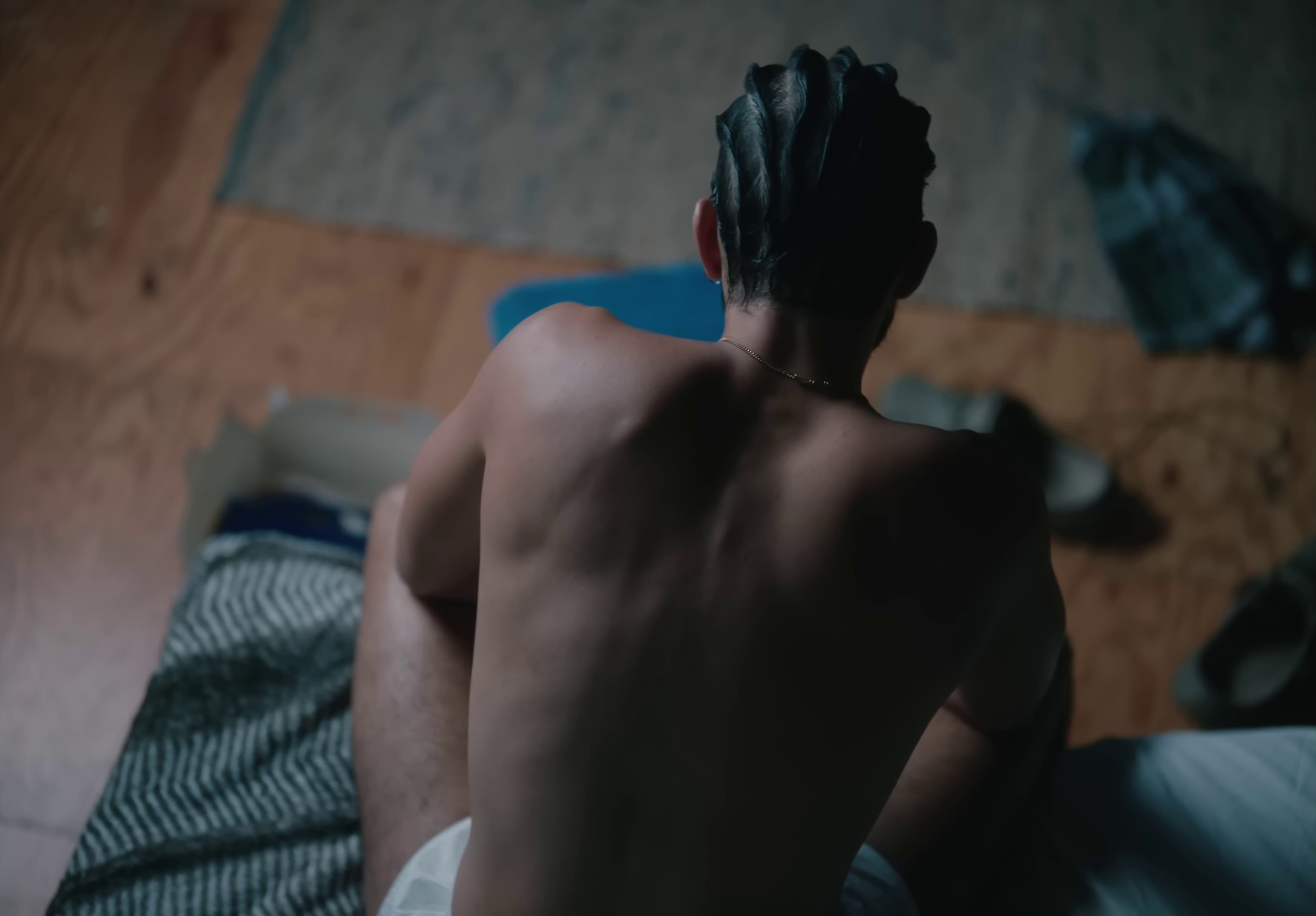 Cocktail d'Amore (2023) —  shot,  lighting