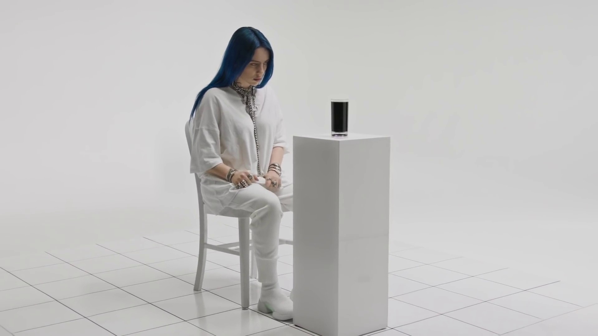 when the party's over (2018) —  shot,  lighting