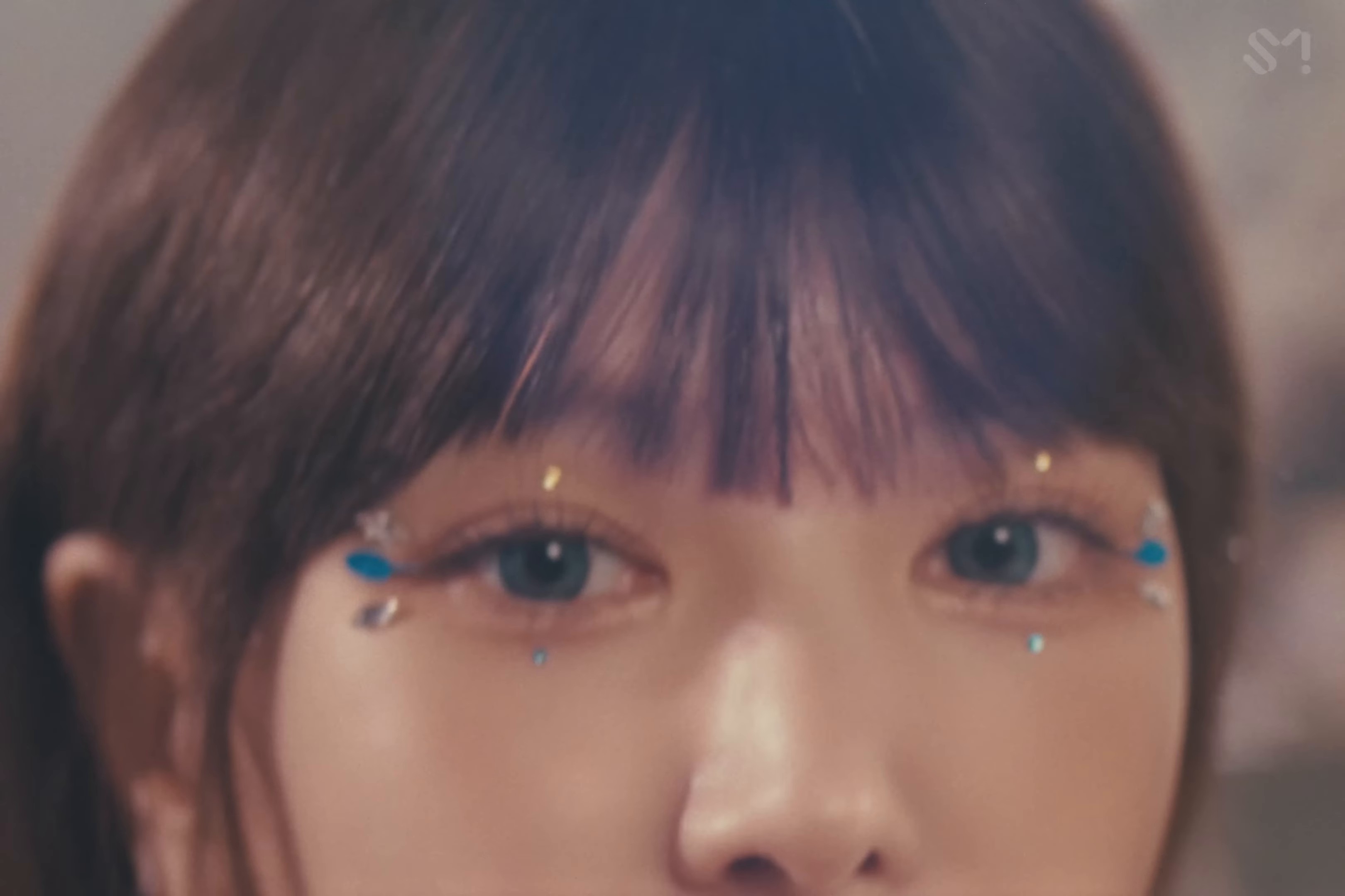 Cosmic (2024) —  shot,  lighting