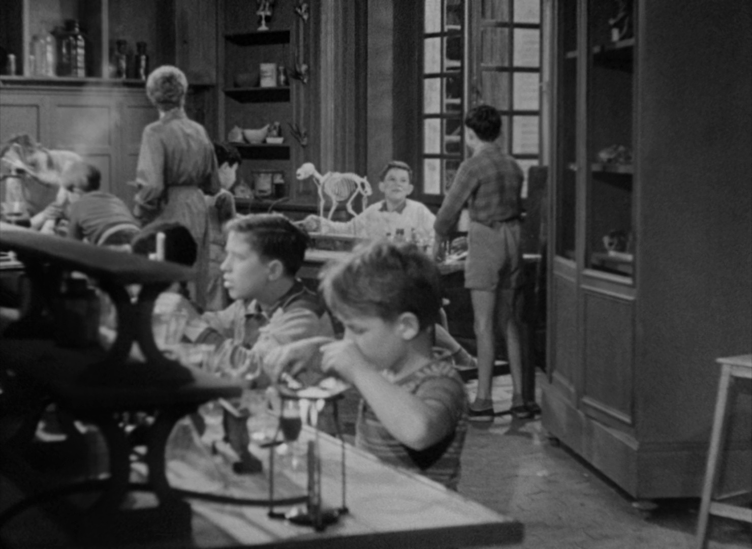 Diabolique (1955) —  shot,  lighting