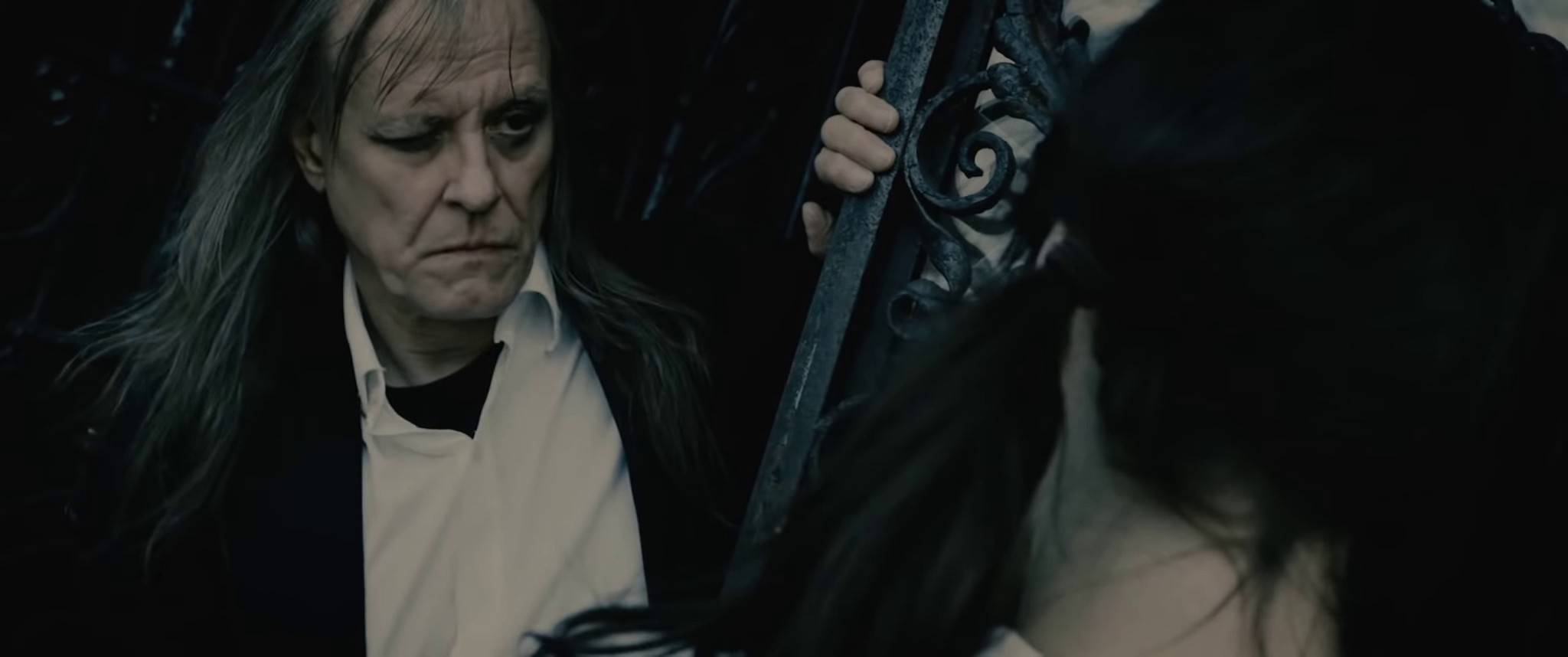  Predator's Ball (2020) —  shot,  lighting