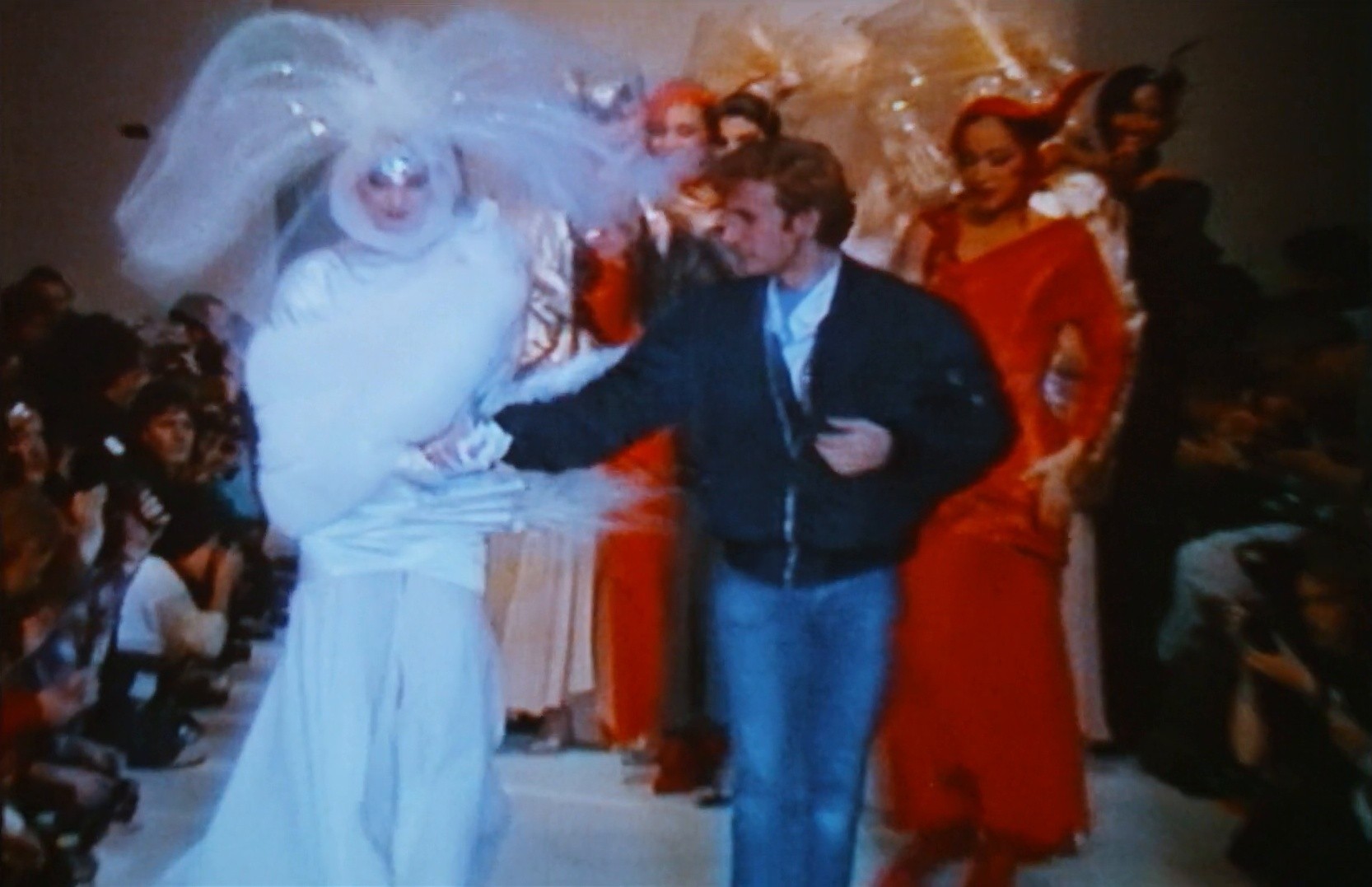 Mode in France (1985) —  shot,  lighting