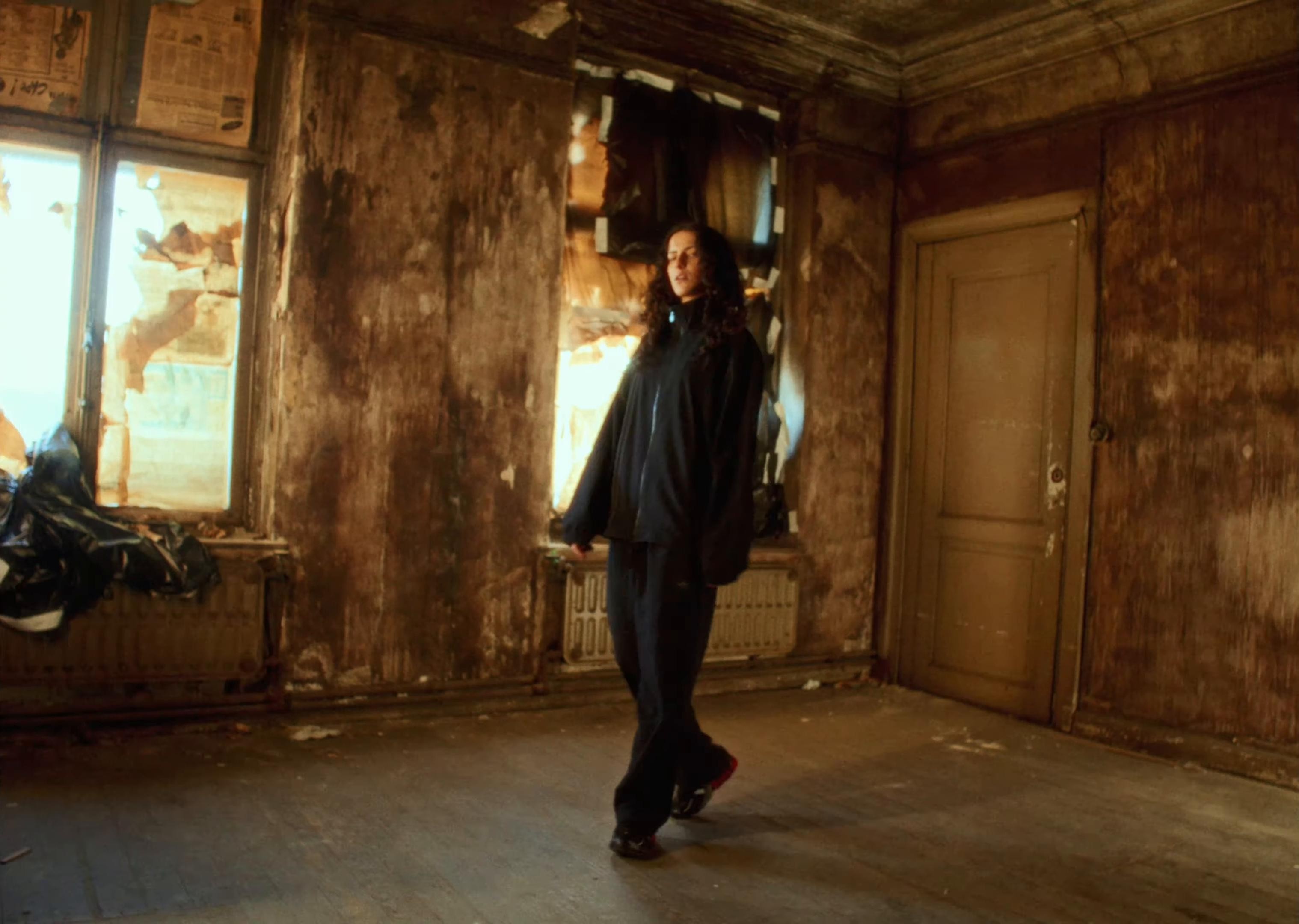 Après l'hiver (2025) —  shot,  lighting