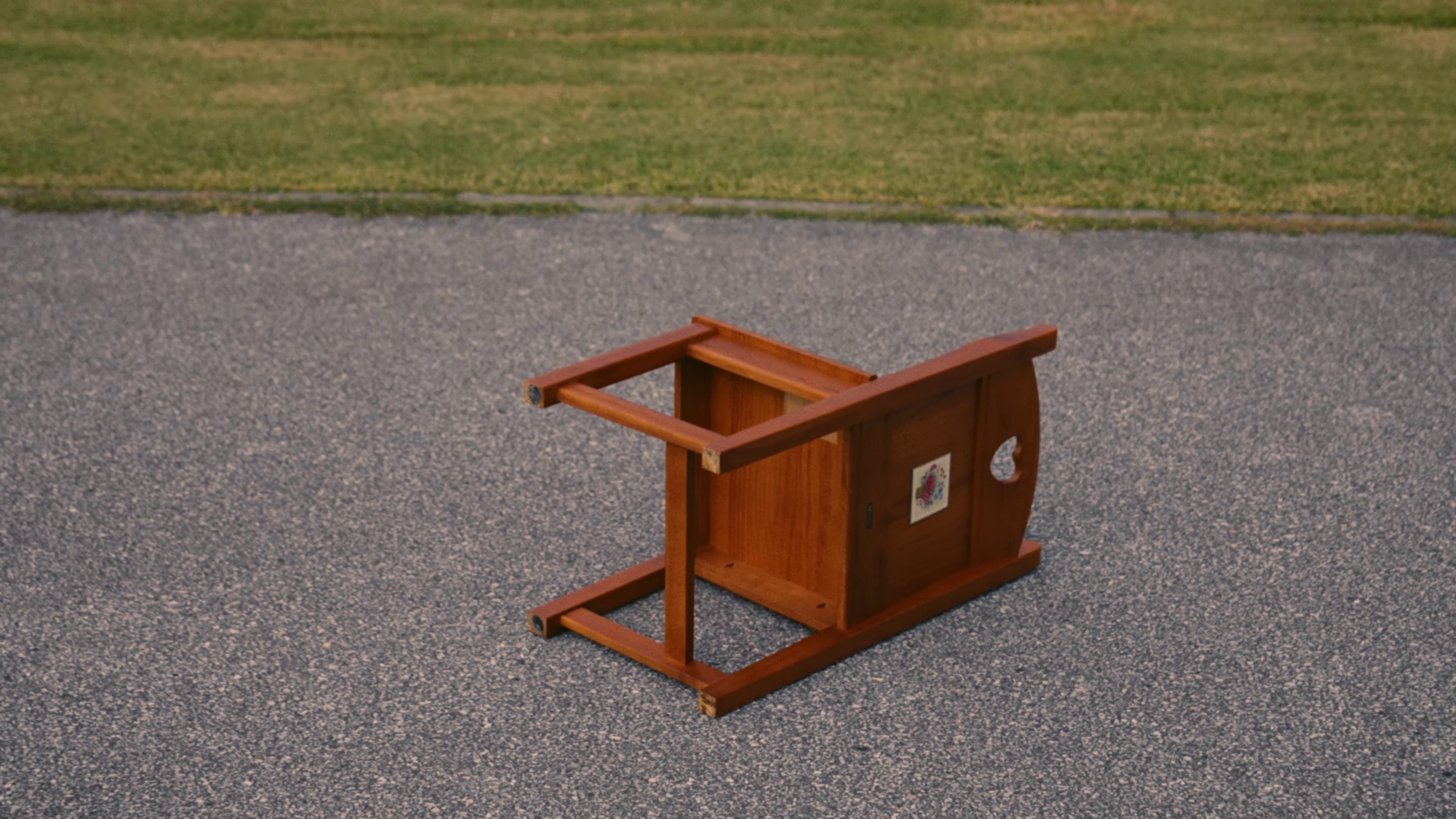 Maybe I should die with you (2023) —  shot,  lighting