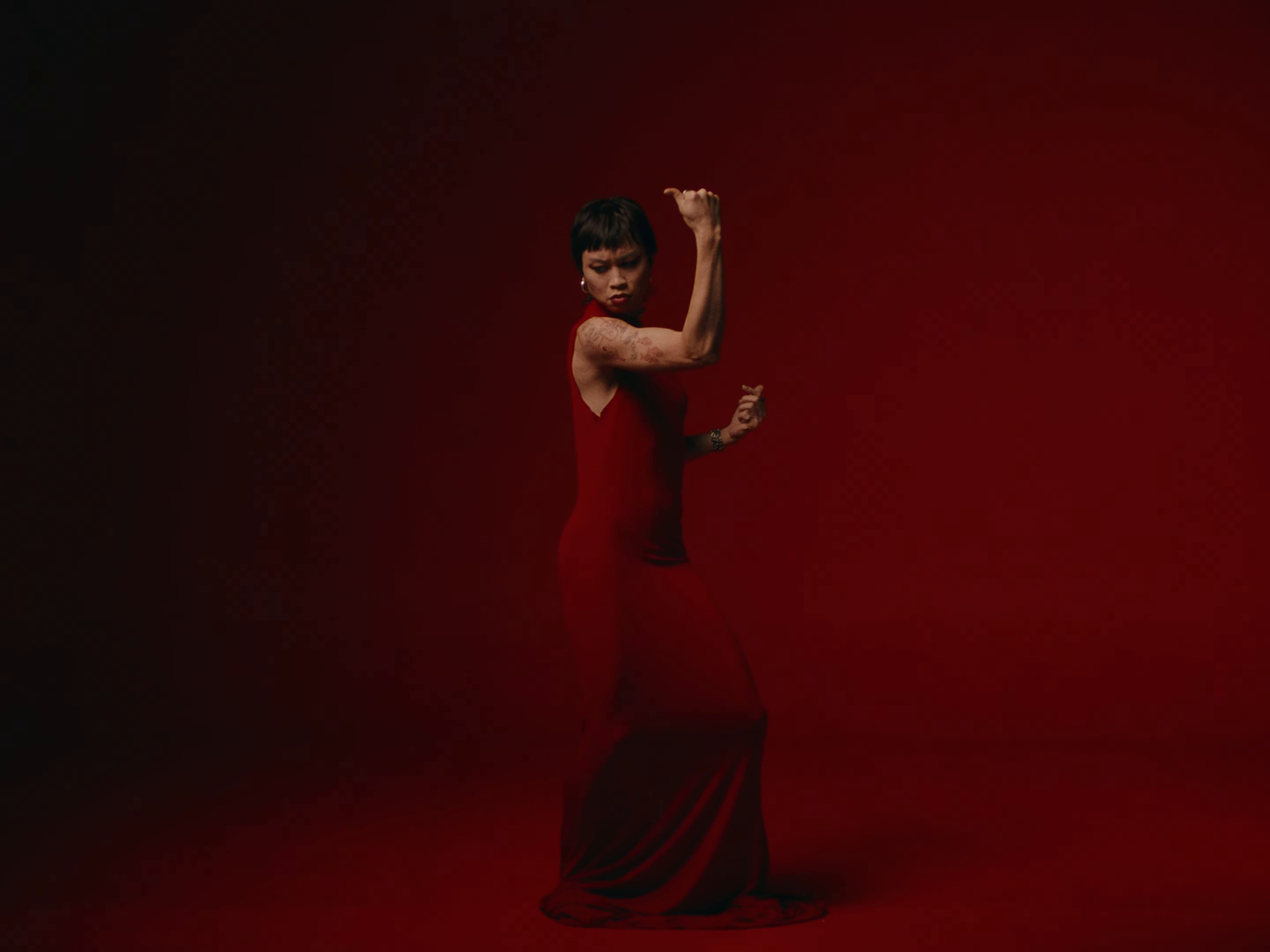 no good (2025) —  shot,  lighting