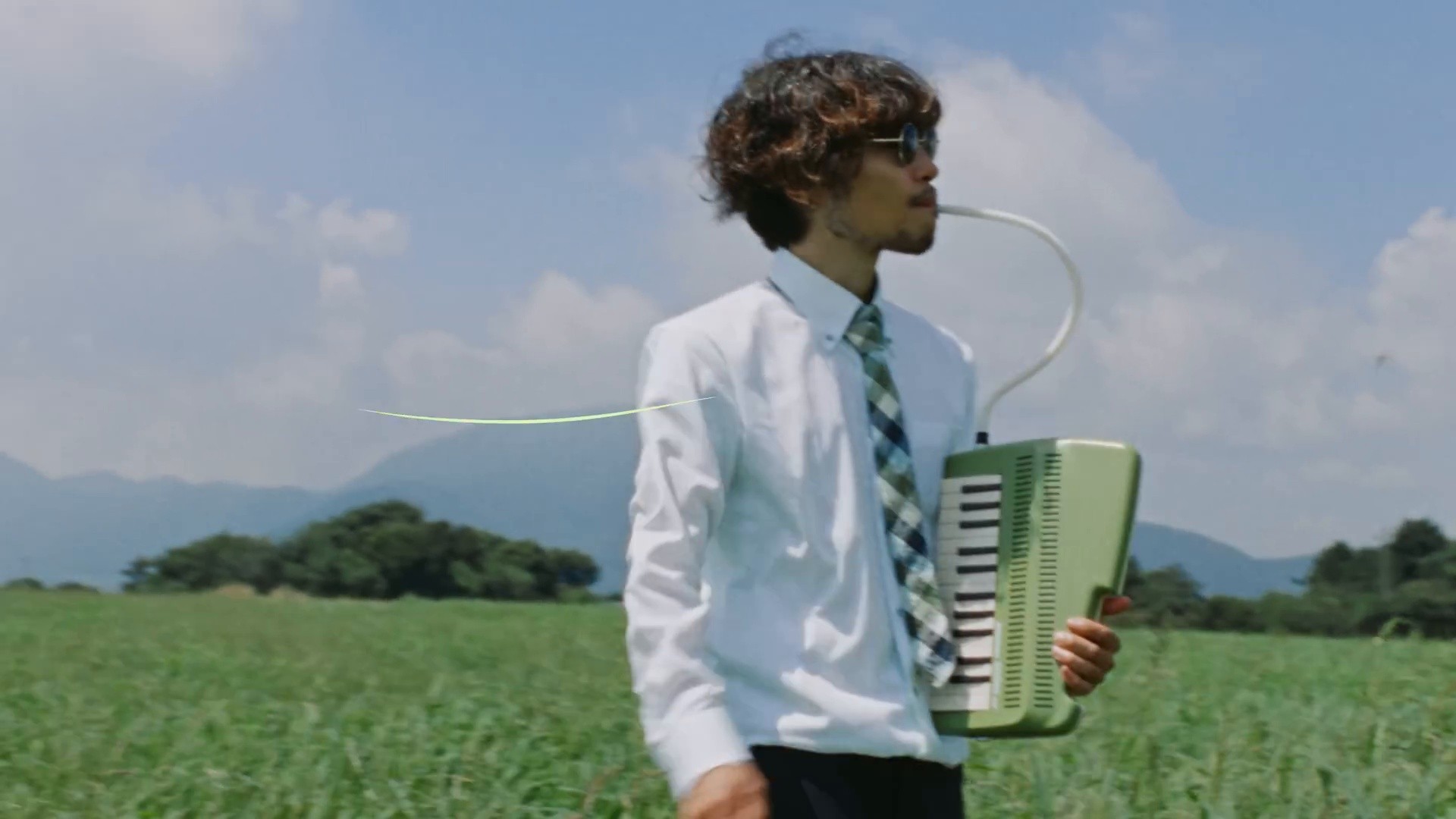 BLOWIN' (2025) —  shot,  lighting