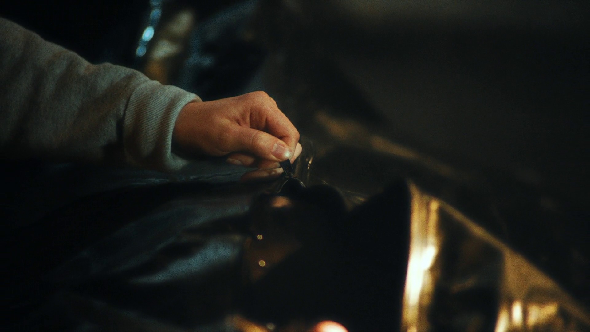 Body bag (2021) —  shot,  lighting